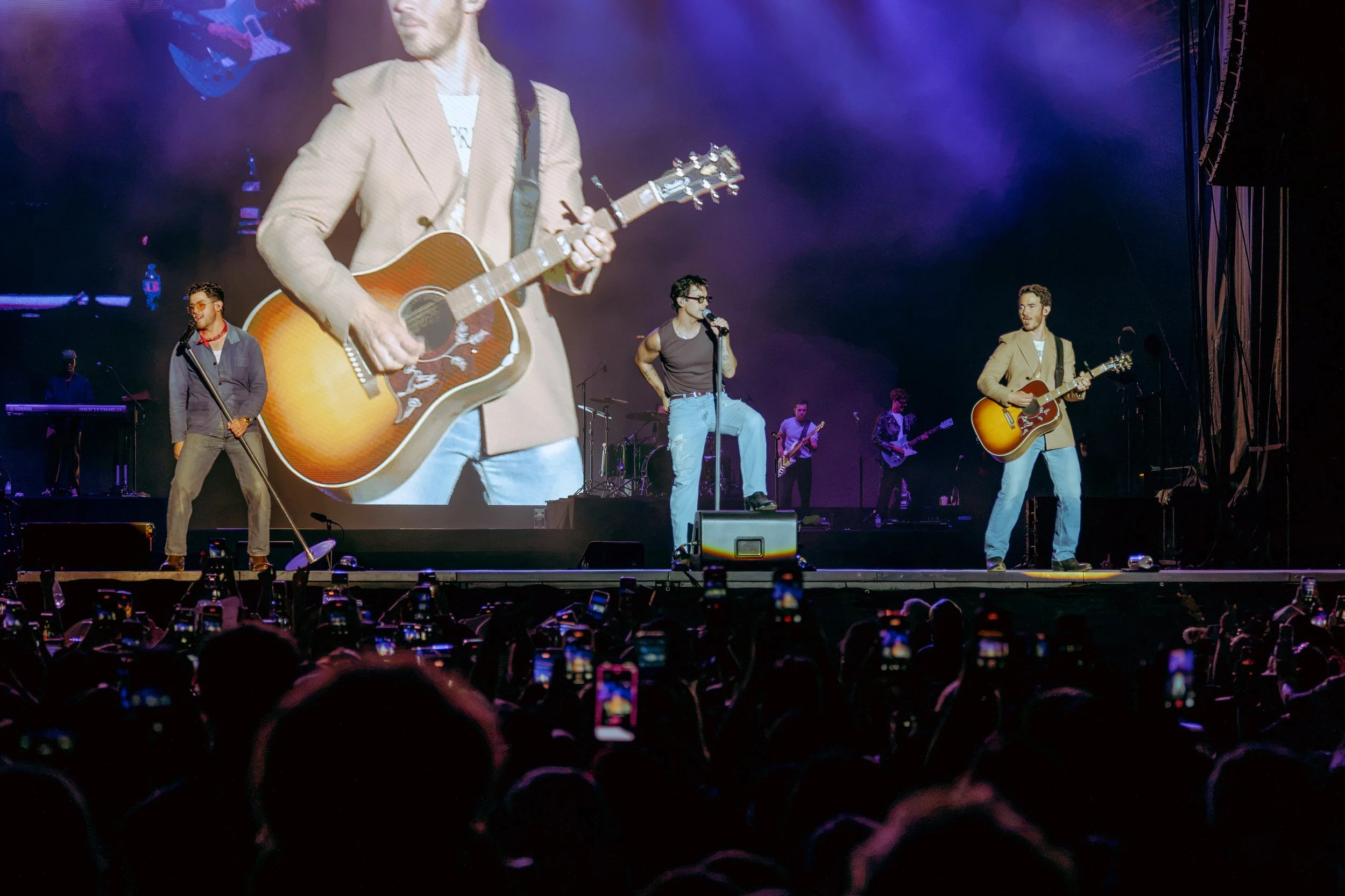 TheJonasBrothers_Aug7_2024{MacZine)-21.jpg