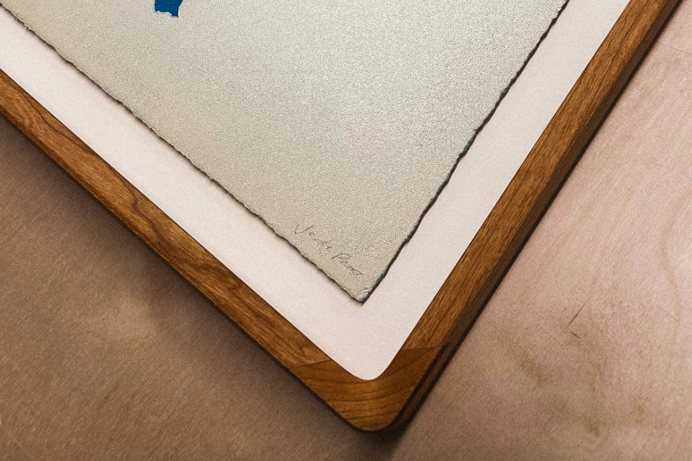 Frame Trends: Contemporary Vs Classic Design