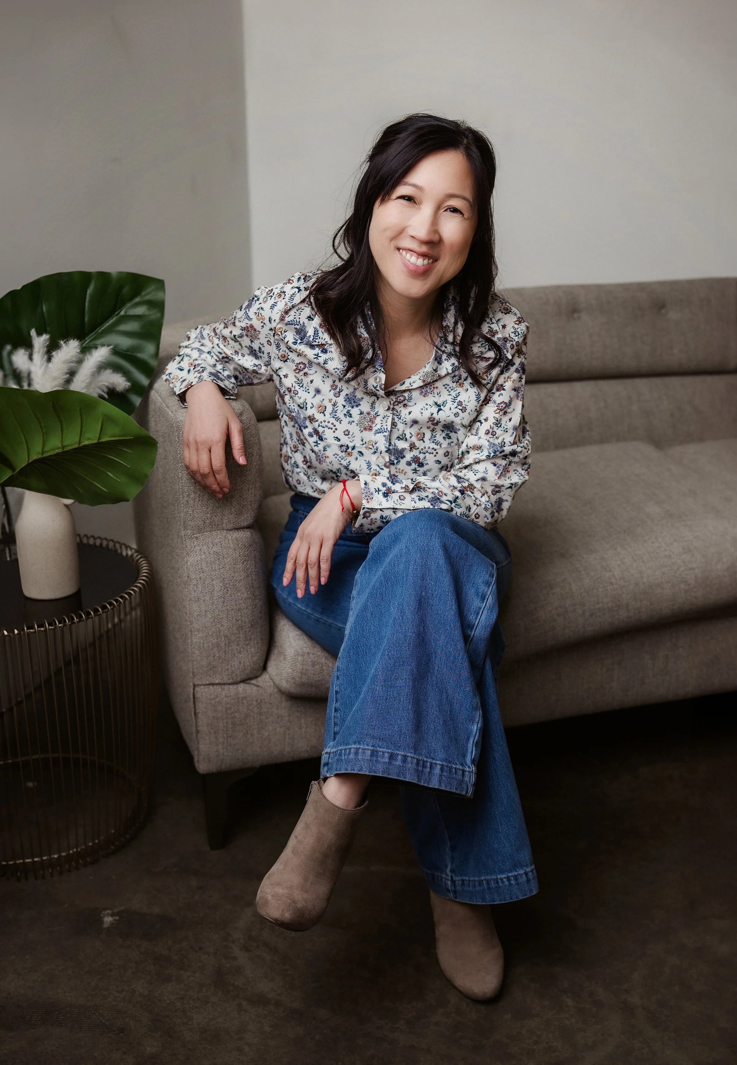 orange county therapist samantha tran-7.jpg