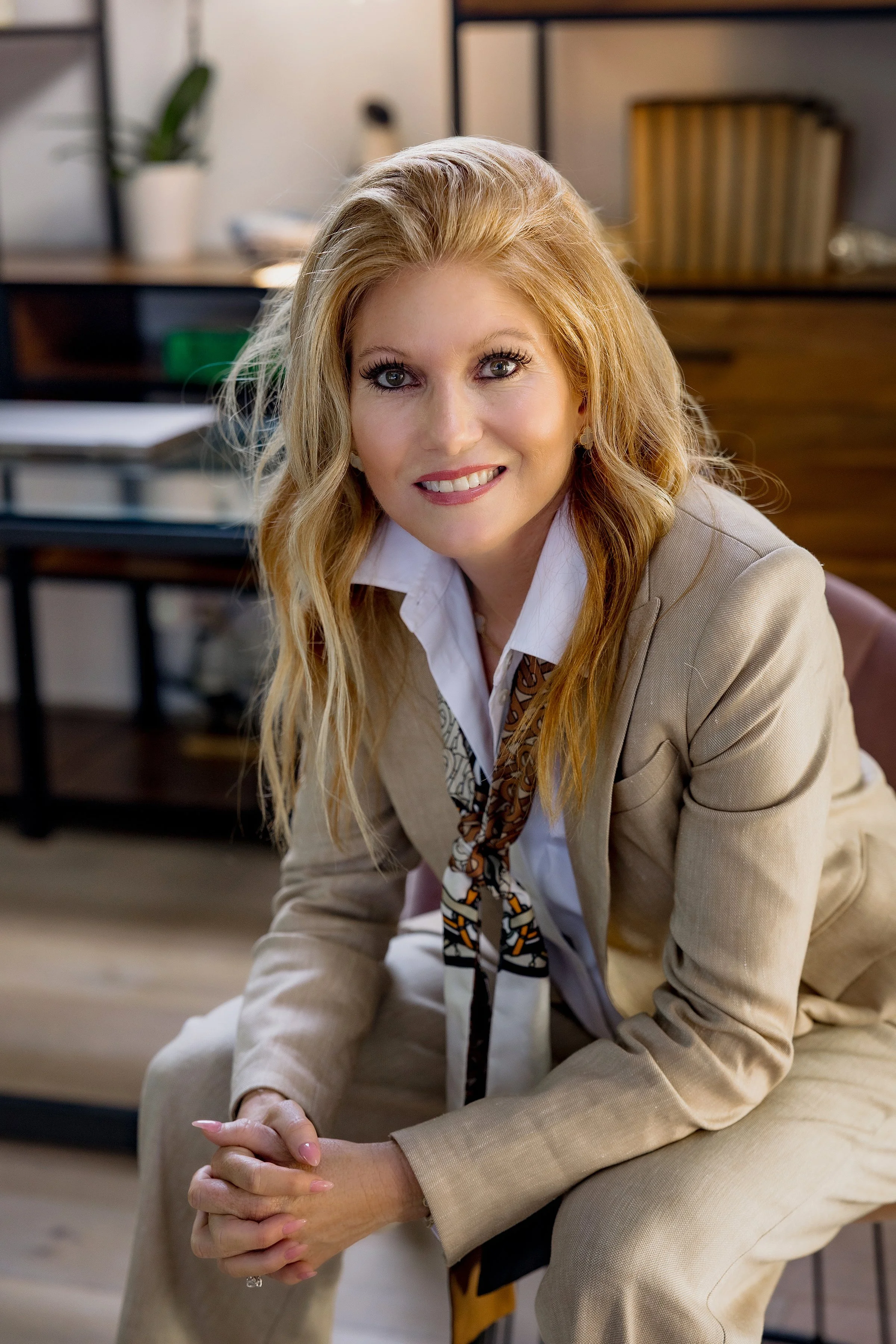oc professional headshots for therapists and small business owners.jpg