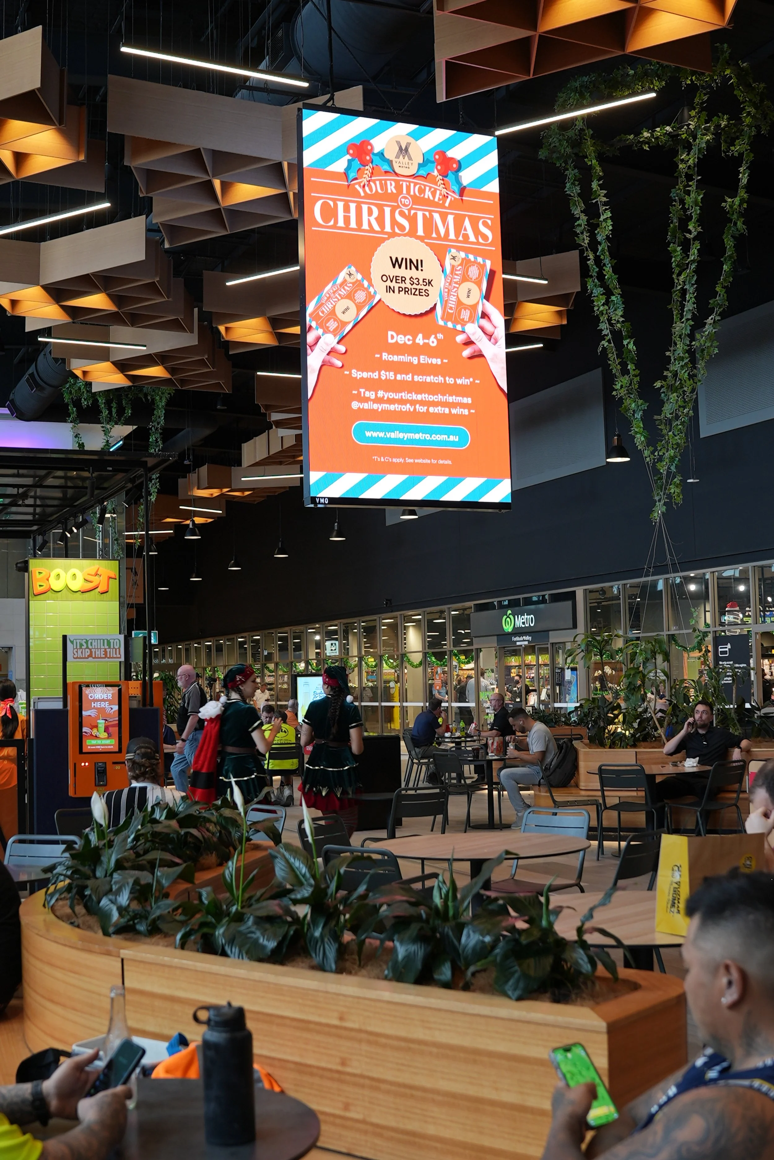 Valley Metro Signage In Centre