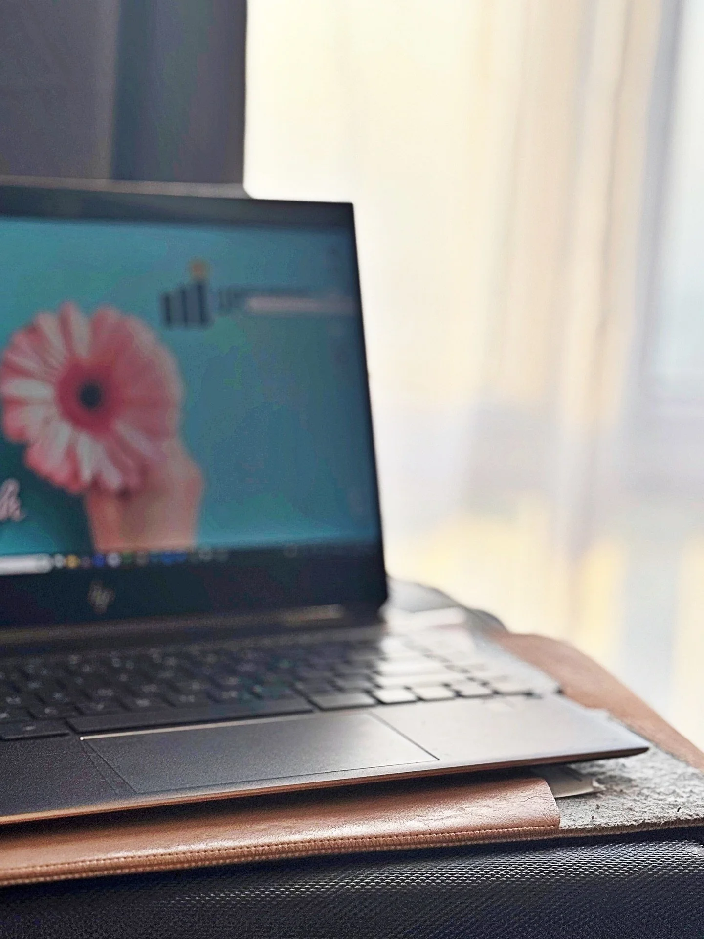 November felt like a chapter I didn&rsquo;t know I needed. I welcomed my birthday 30,000 ft in the air, I turned a year older somewhere between S.Korea and Manila, no party, no countdown, just me in transit, quietly turning a year older inside an air