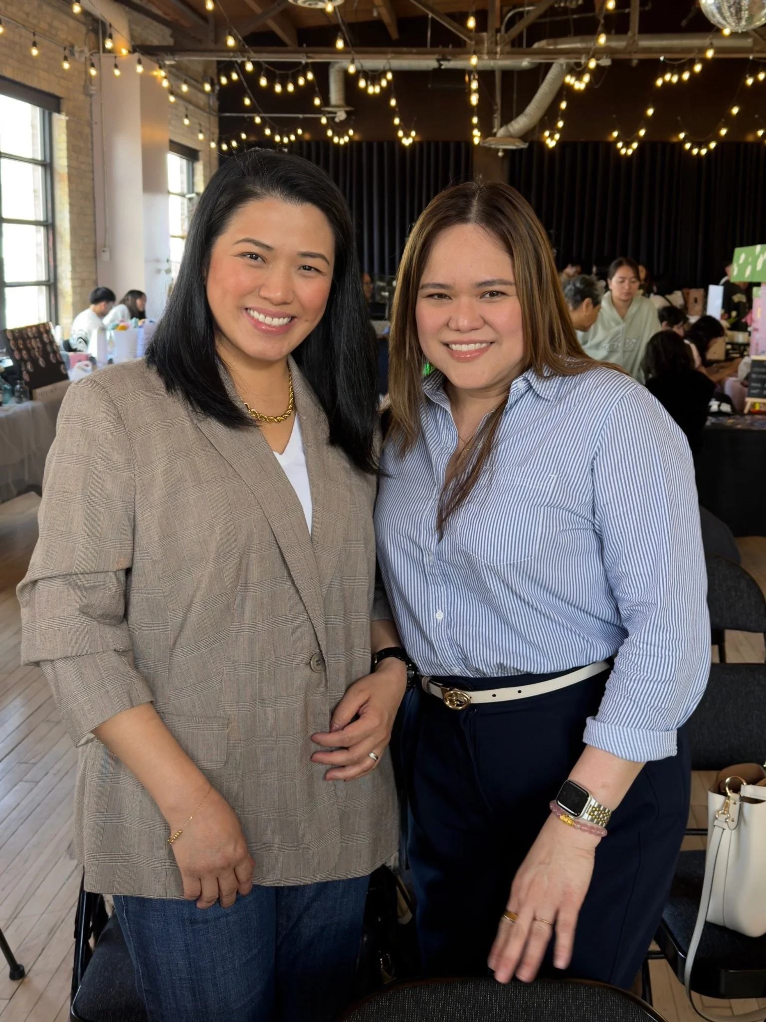 One of the things I truly appreciate in being where I am now in this journey is being surrounded by people who are always striving, always growing, and never afraid of hard work.

So special reconnecting with these two ladies today - @soldwithscarlet