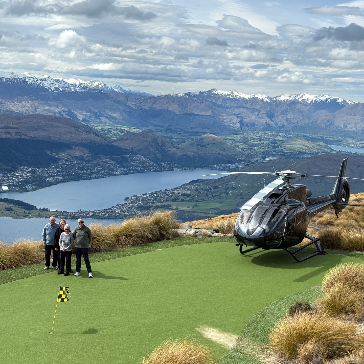 Check out these amazing pics of the winning bidders on the Golf Package at the 2025 LFL Butterfly Ball enjoying the stunning experience of heli-golf in Queenstown! Thank you to @overthetopgolf for the donation of this awesome experience. The crew als