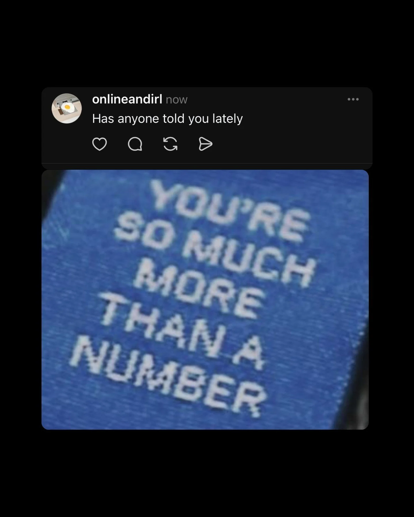 This one is dedicated to all of the people balancing personal brands, wondering when and where and how much to share on social media. &lt;3 

@onlineandirl is hosting our first ever capsule cohort.
Created with @kianamoods 💕 this event series brings