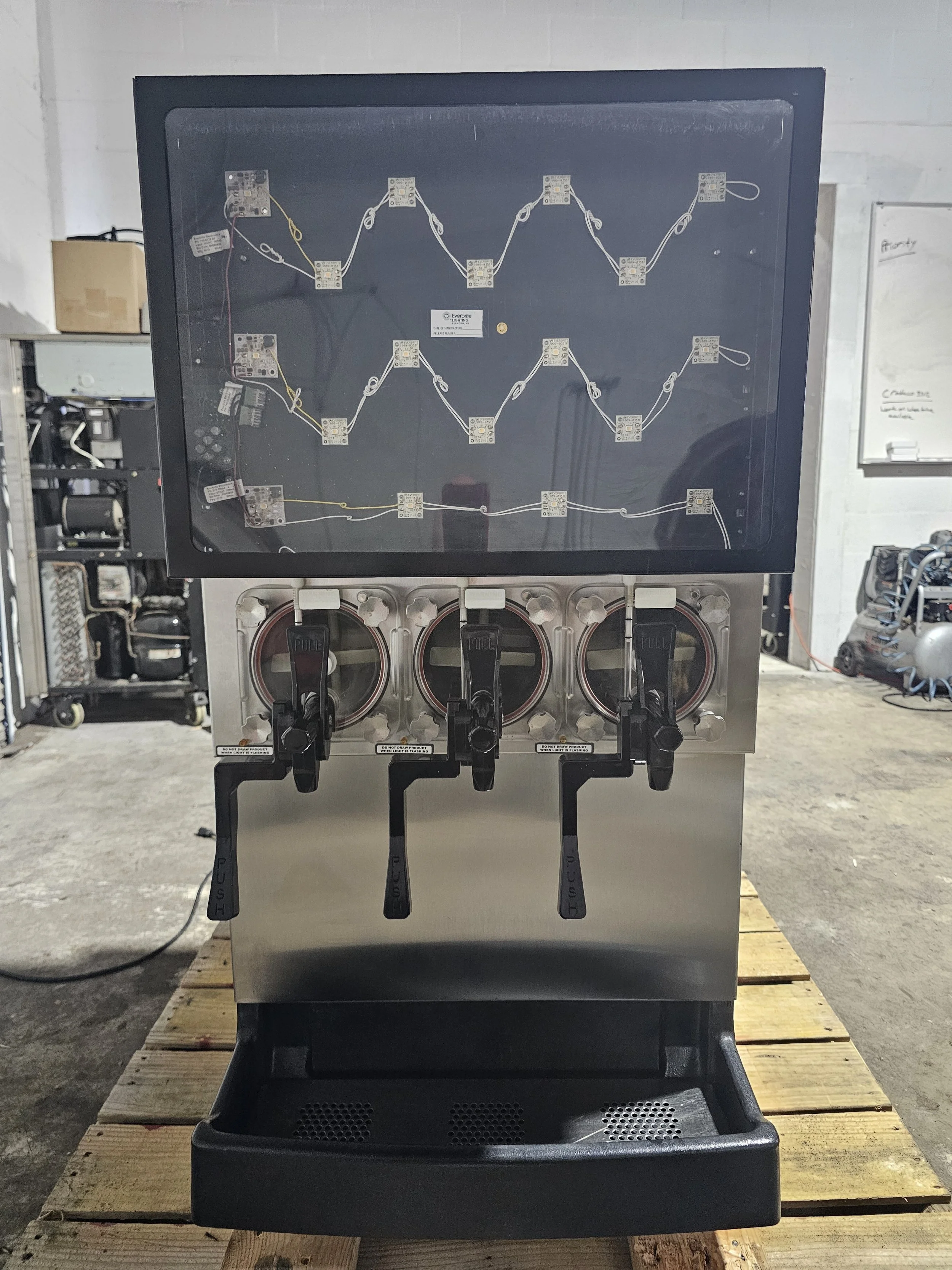 Refurbished 2016 Taylor C303 Triple Flavor Carbonated Slushy Machine - 220V Countertop
