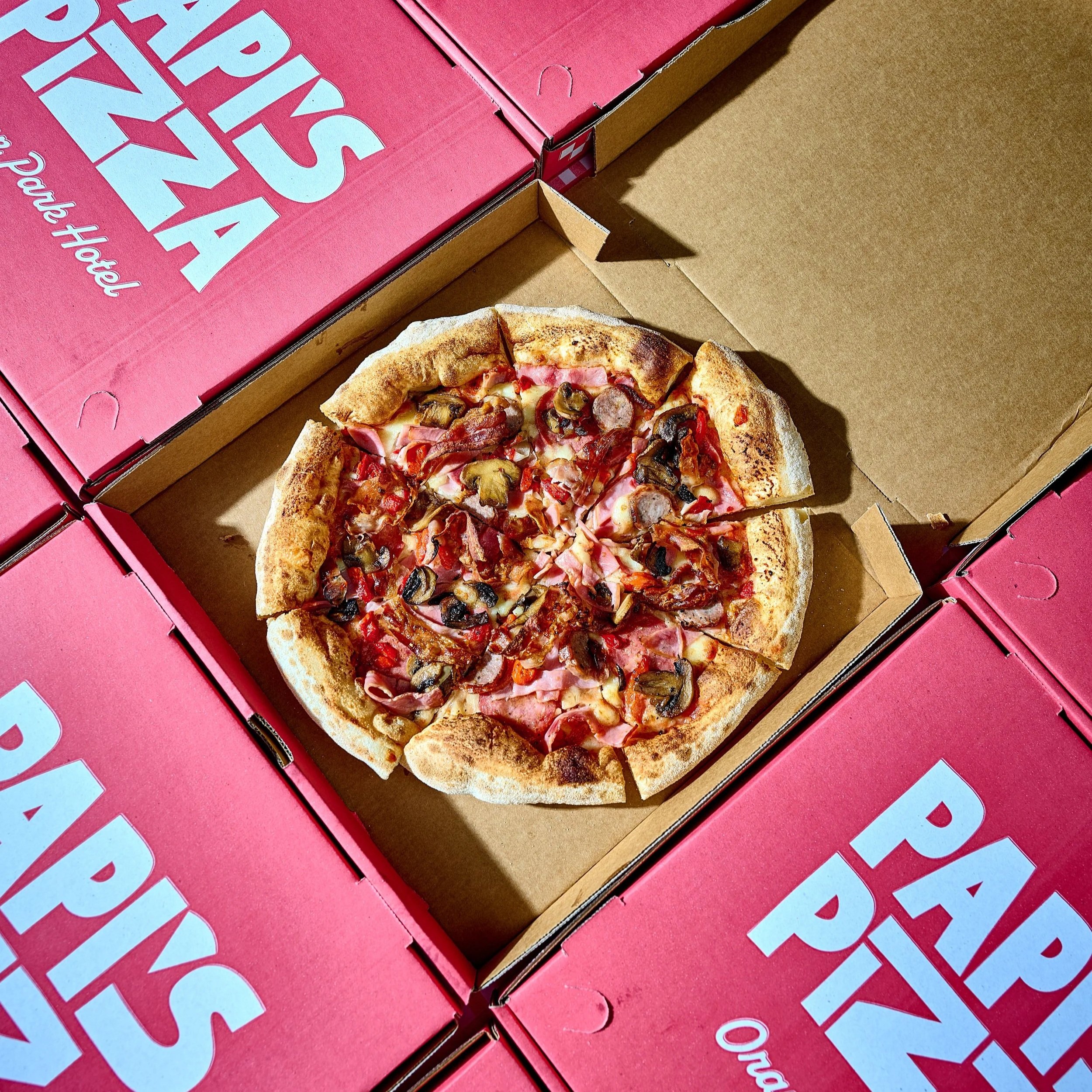 Papi’s Pizza and Pour Happy Hour