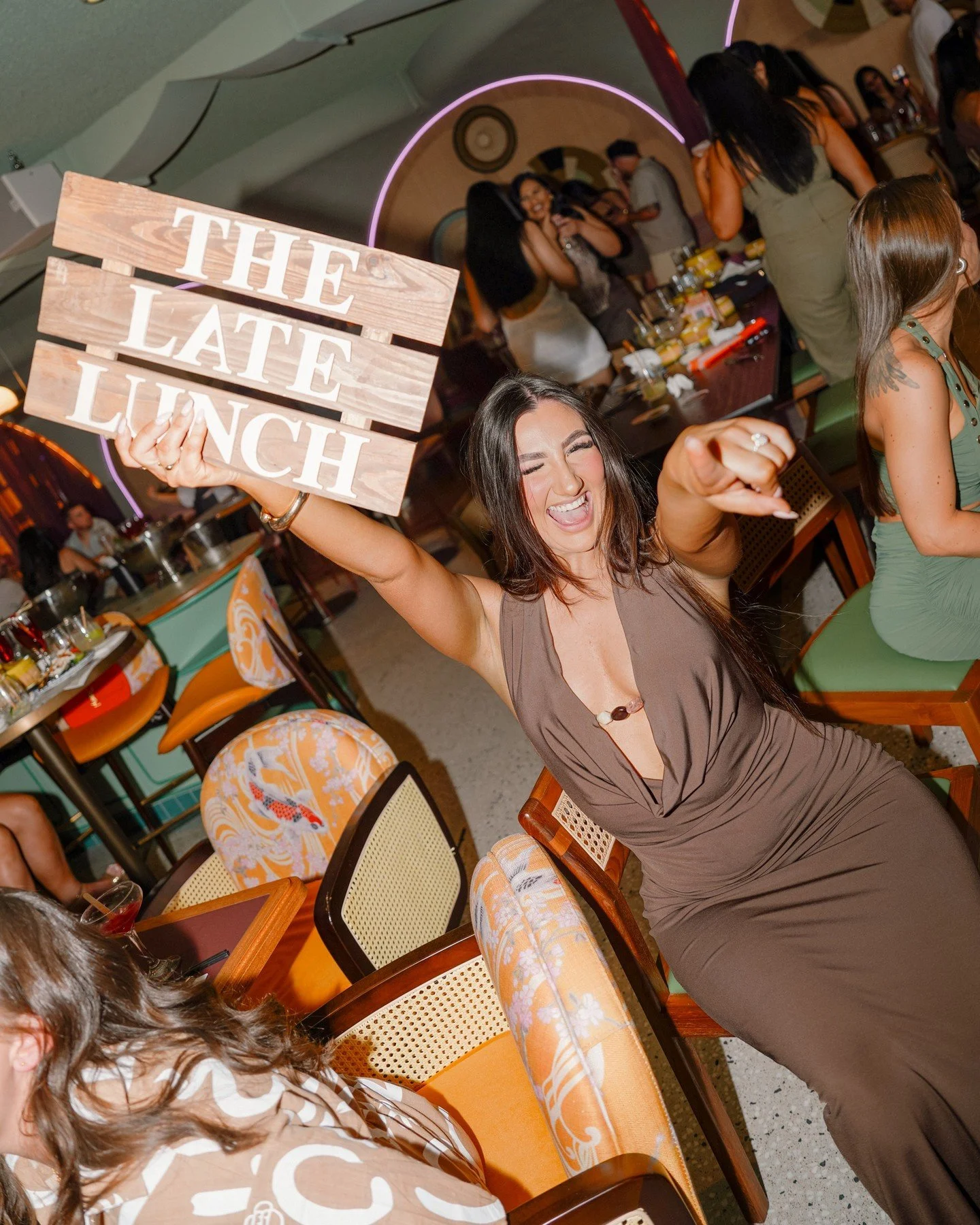 Your Favorite Lunch Is Backkk at Jinja Rooftop! 🎶🥂
Join us at Jinja Rooftop for an afternoon of iconic R&amp;B anthems, hip-hop classics, delicious food, bottomless drinks, and unmatched vibes.

THE LATE LUNCH | 4 OCTOBER
EVENT DETAILS
📅 When: Sun