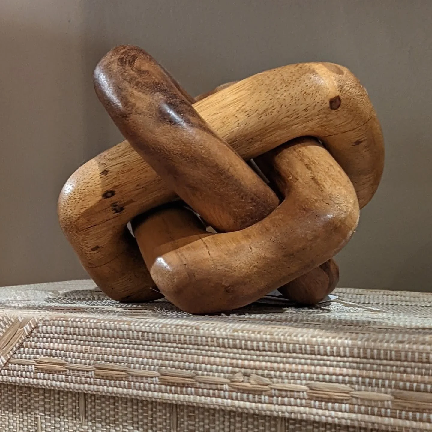 [GOOD FRIDAY] 

A day that reminds me what everything is built on.

Faith, sacrifice, and grace.

Happy Easter Weekend