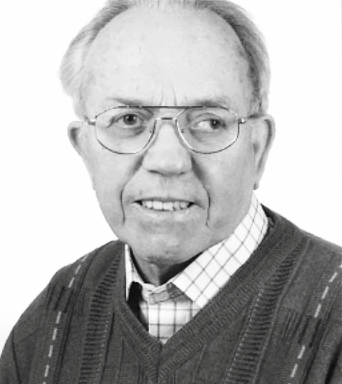 Nachruf Adolf Ziegler

Der Sportverein 1917 Bubach-Calmesweiler trauert um sein Ehrenmitglied Adolf Ziegler, der am 20.02.2026 im Alter von 93 Jahren verstarb. Er trat 1963 dem Verein bei und engagierte sich &uuml;ber viele Jahre im Vorstand, unter a