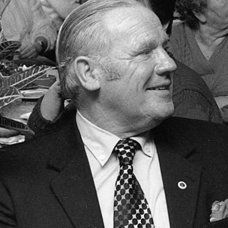 Reinhard Schulze