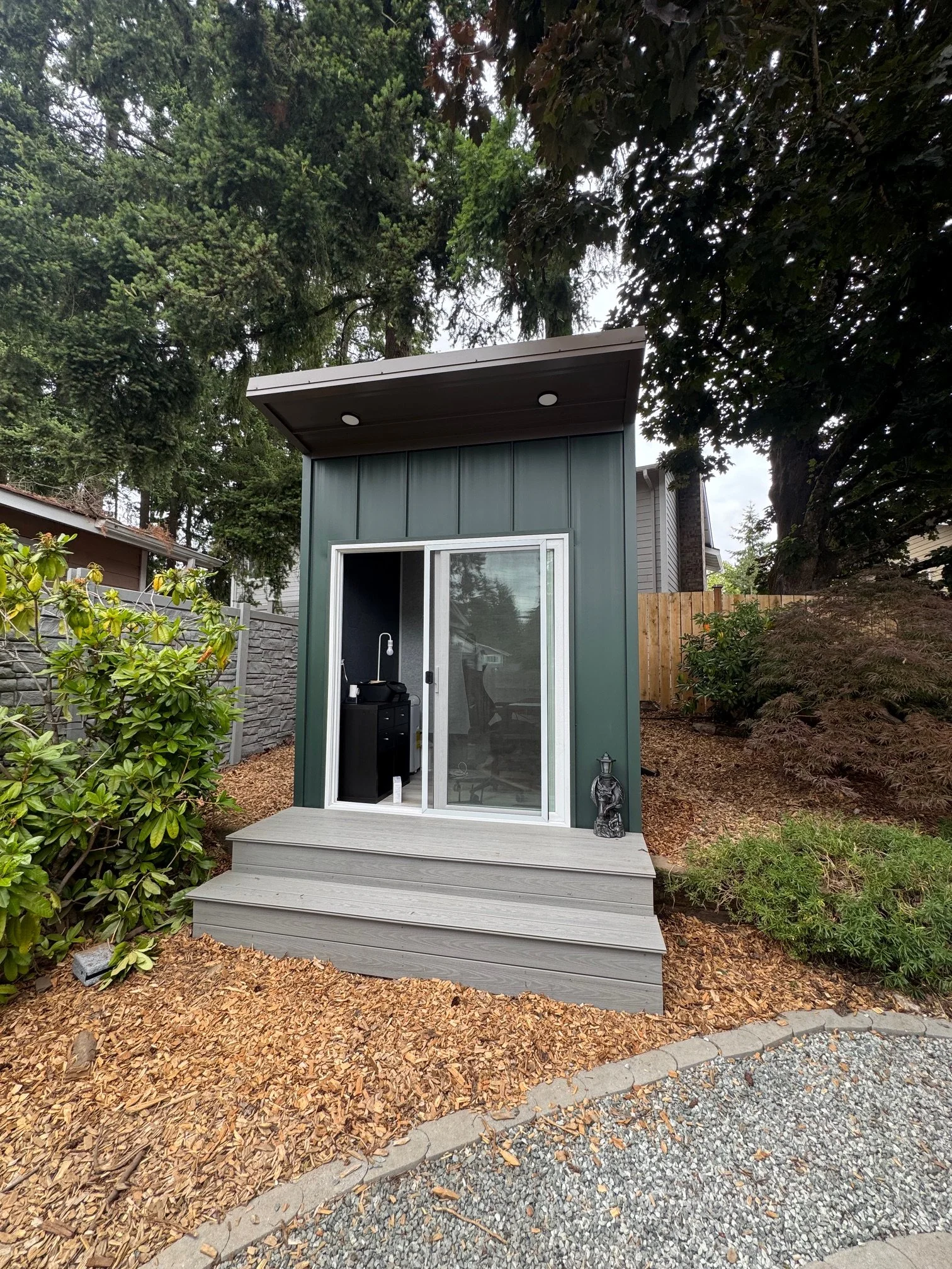 detached office space
