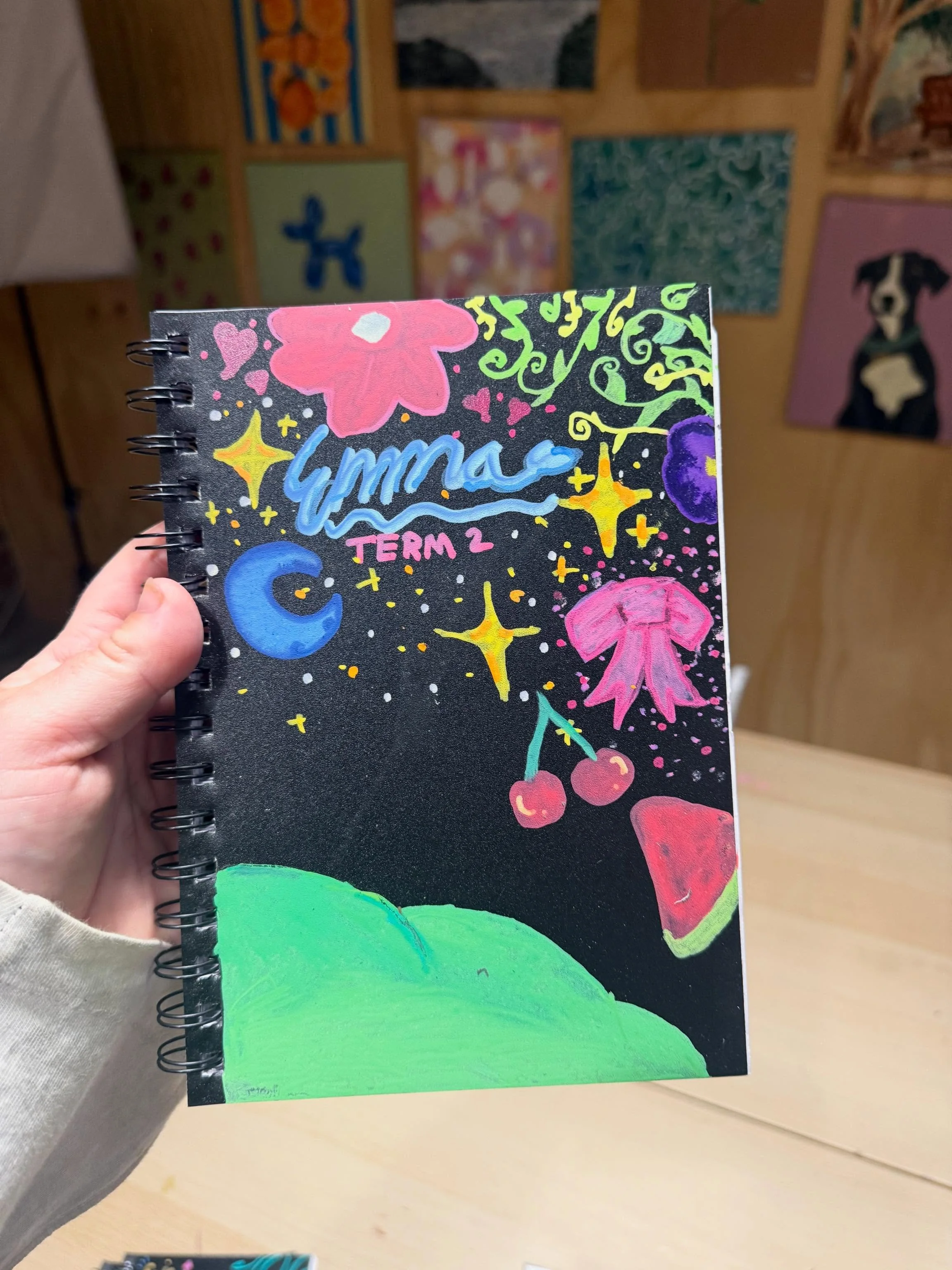 Week 1 of Term 2 was a whole bunch of fun! Setting up our sketchbooks and getting stuck into planning our first artworks with a few fun activities in there too.
Got FOMO? You can sign up via our website and join us this week (we&rsquo;ll make sure to