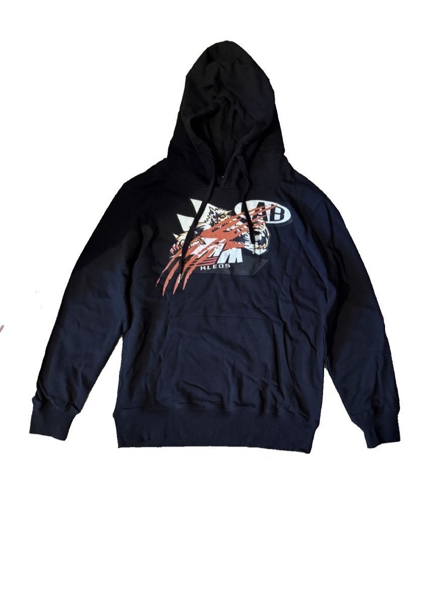wolf%2Bhood%2Bfront%2B%25281%2529.jpg