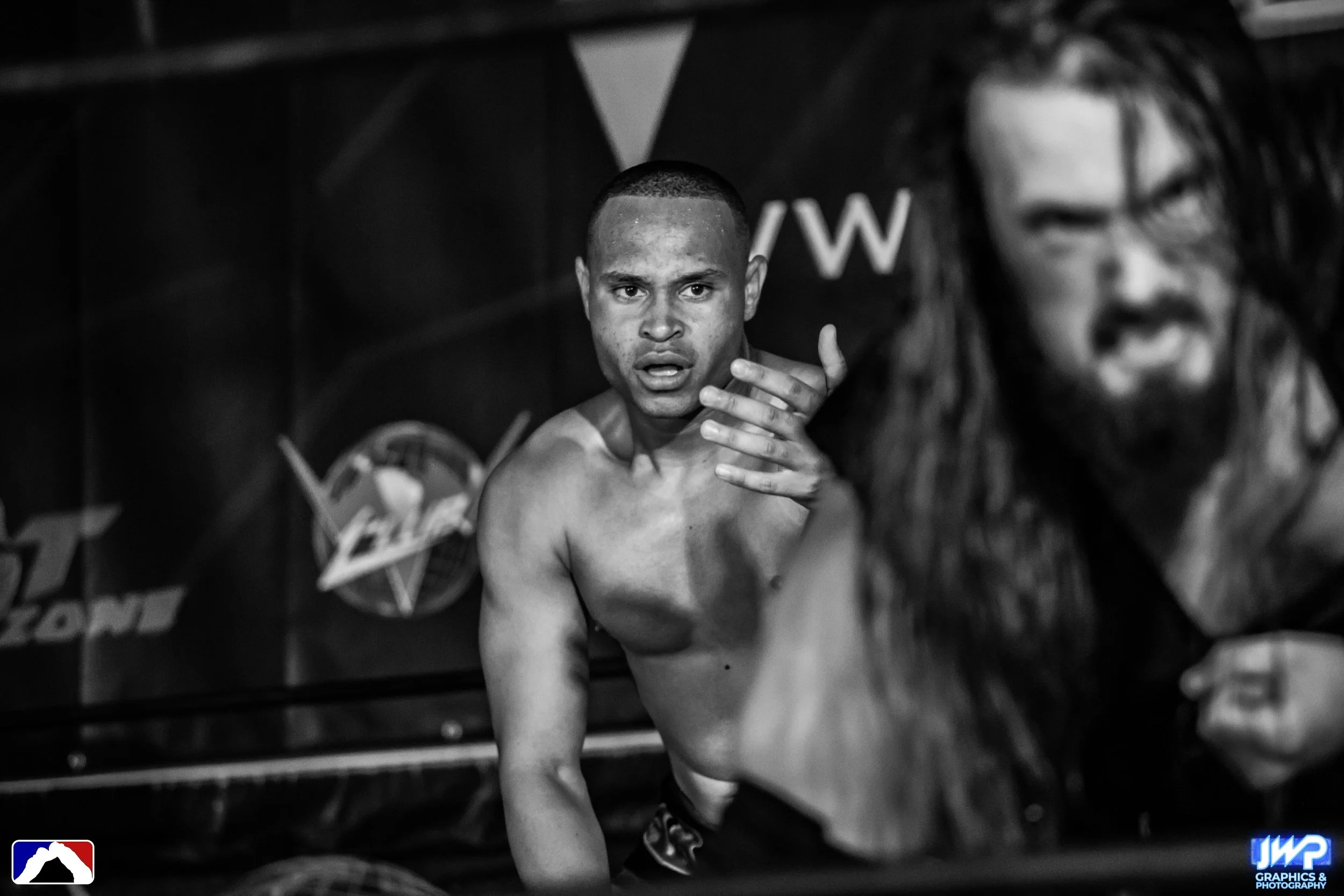 JustWrestling3ActionPics_081223_216.jpg