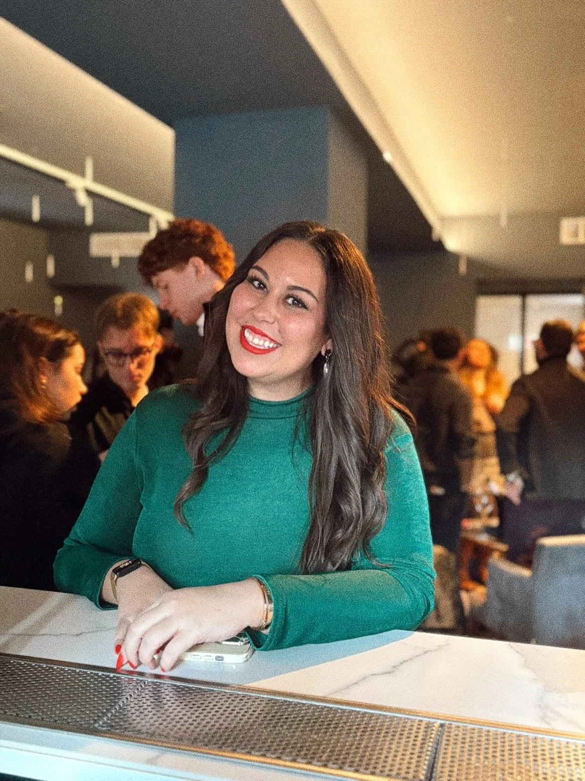 Christmas looked a little different this year. 🎄🇮🇹
New friendships&hellip; new experiences&hellip; new traditions.

I won&rsquo;t pretend I don&rsquo;t miss my friends and family back home&mdash;because I do.

But I&rsquo;m also really happy to be