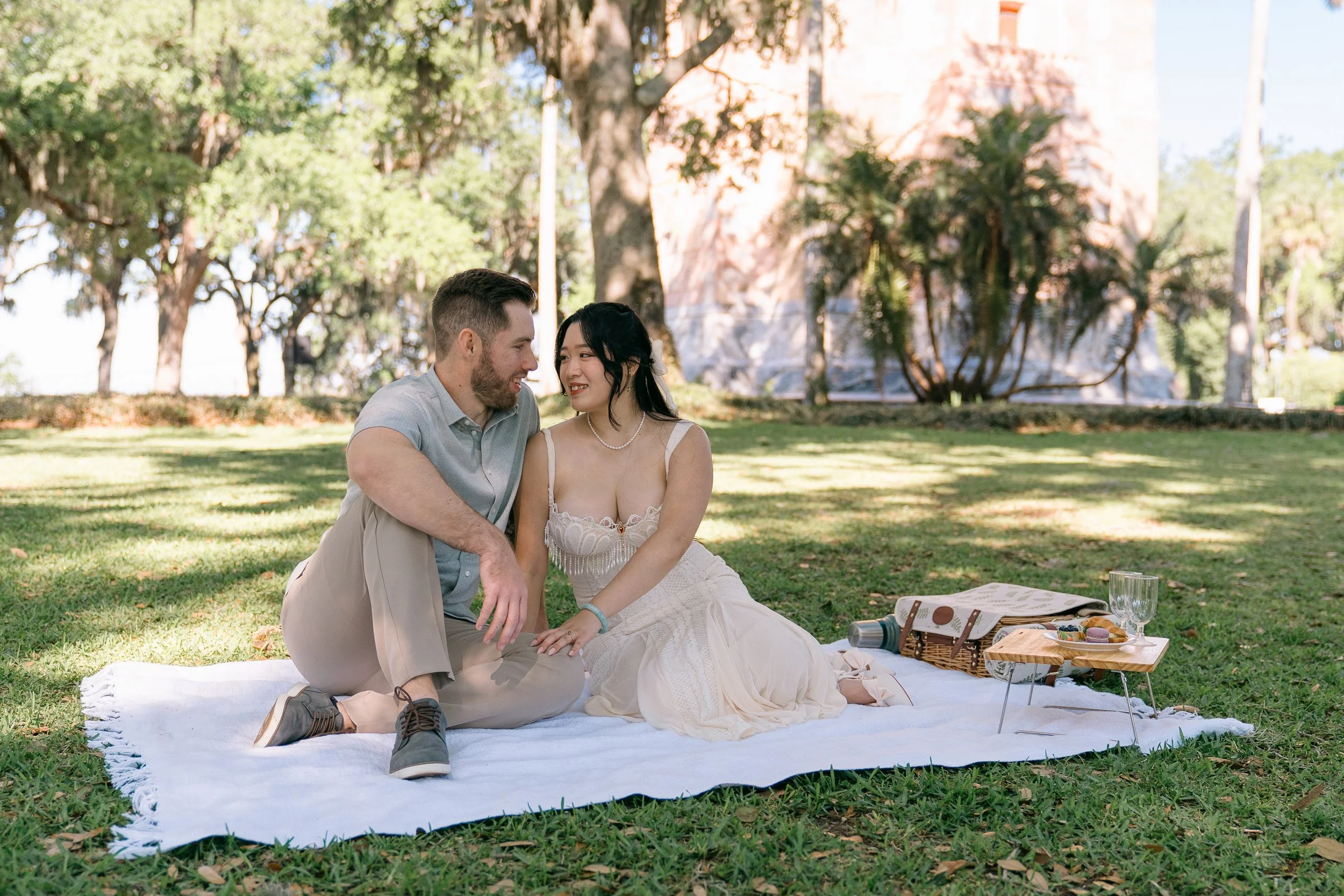 Morning Engagement Session At Bok Tower Gardens