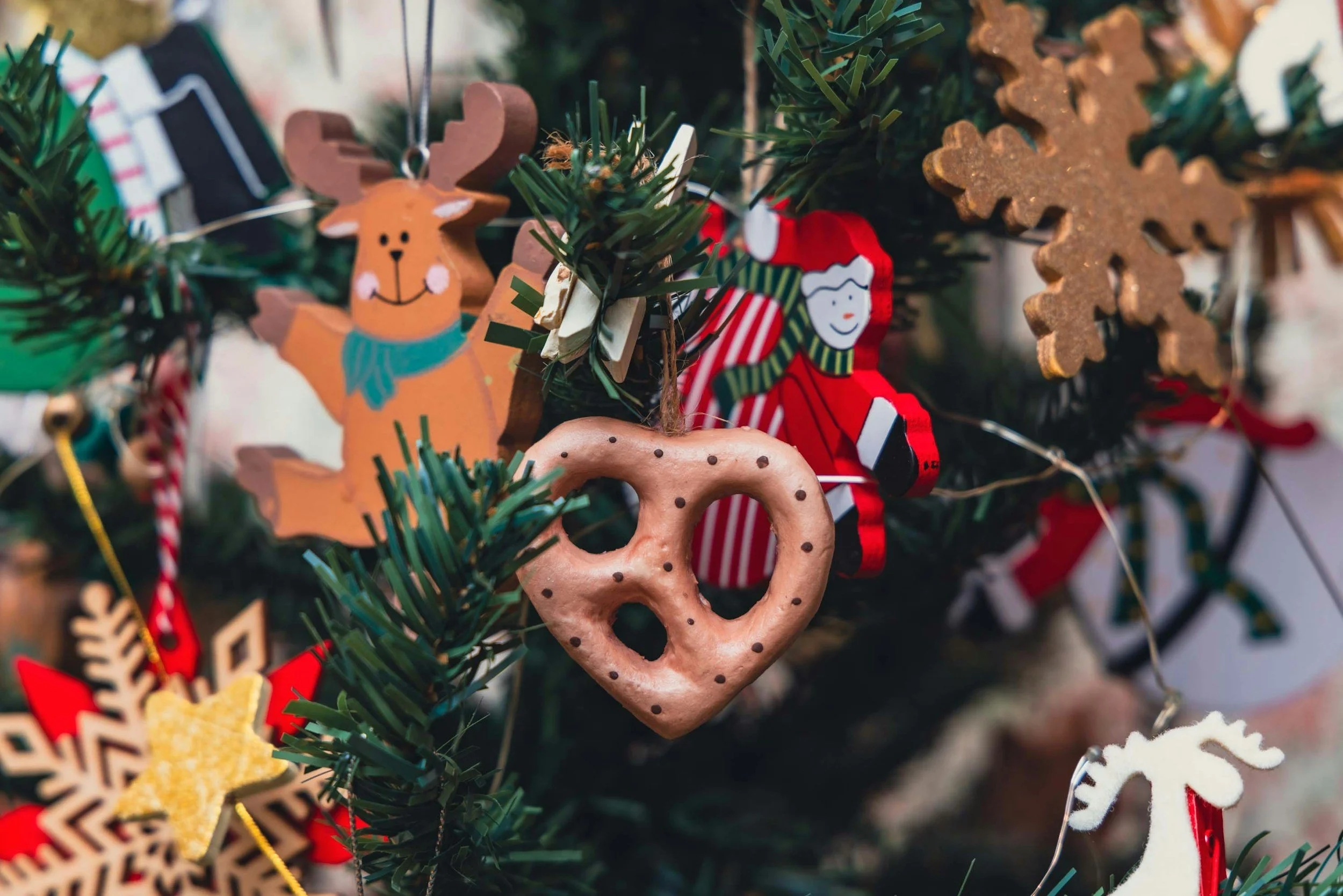 Shrinky Dinks Workshop - Let’s Make Ornaments!