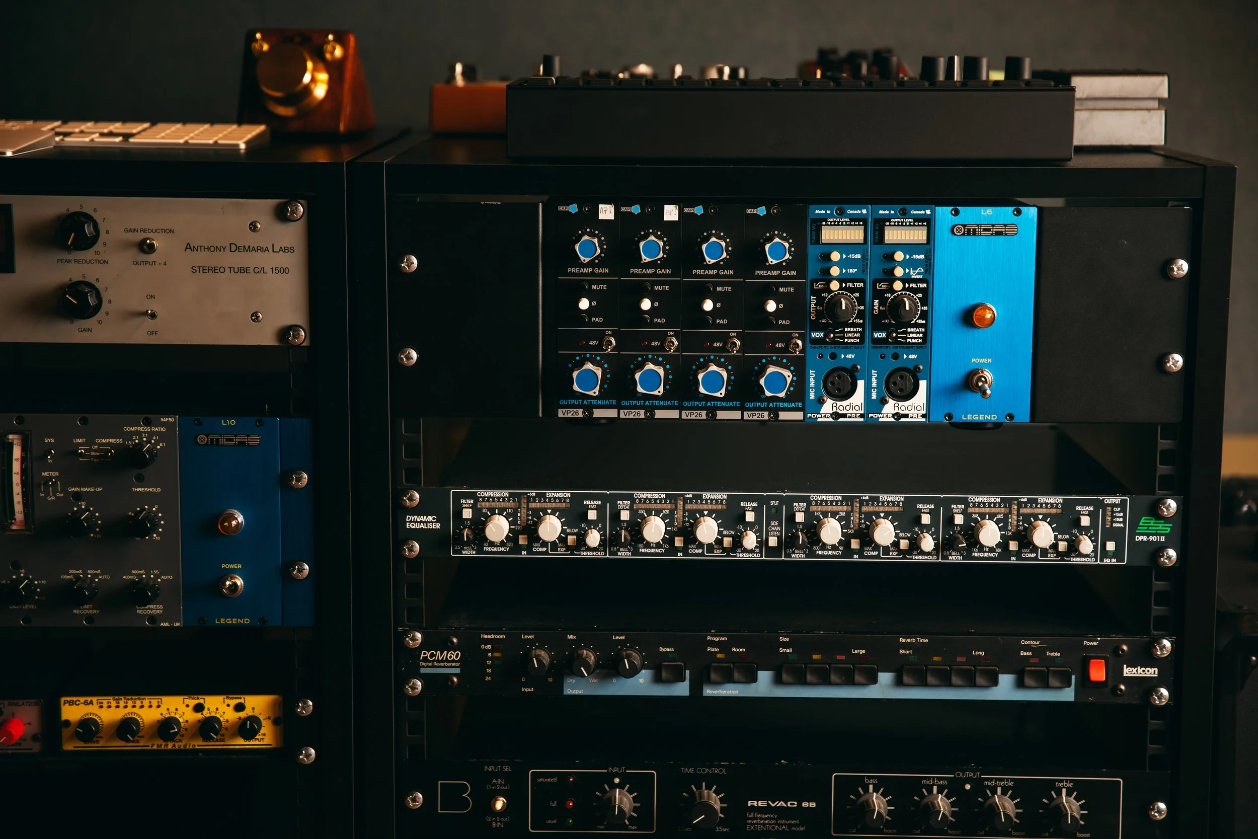 Fuzzy Elephant Photography - Studio GV's-CL-69.jpg