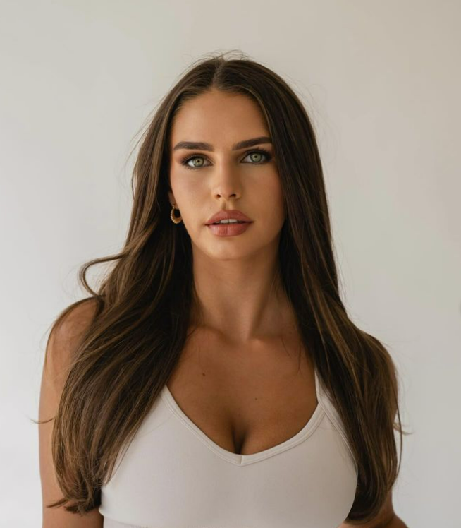 Lauren.png