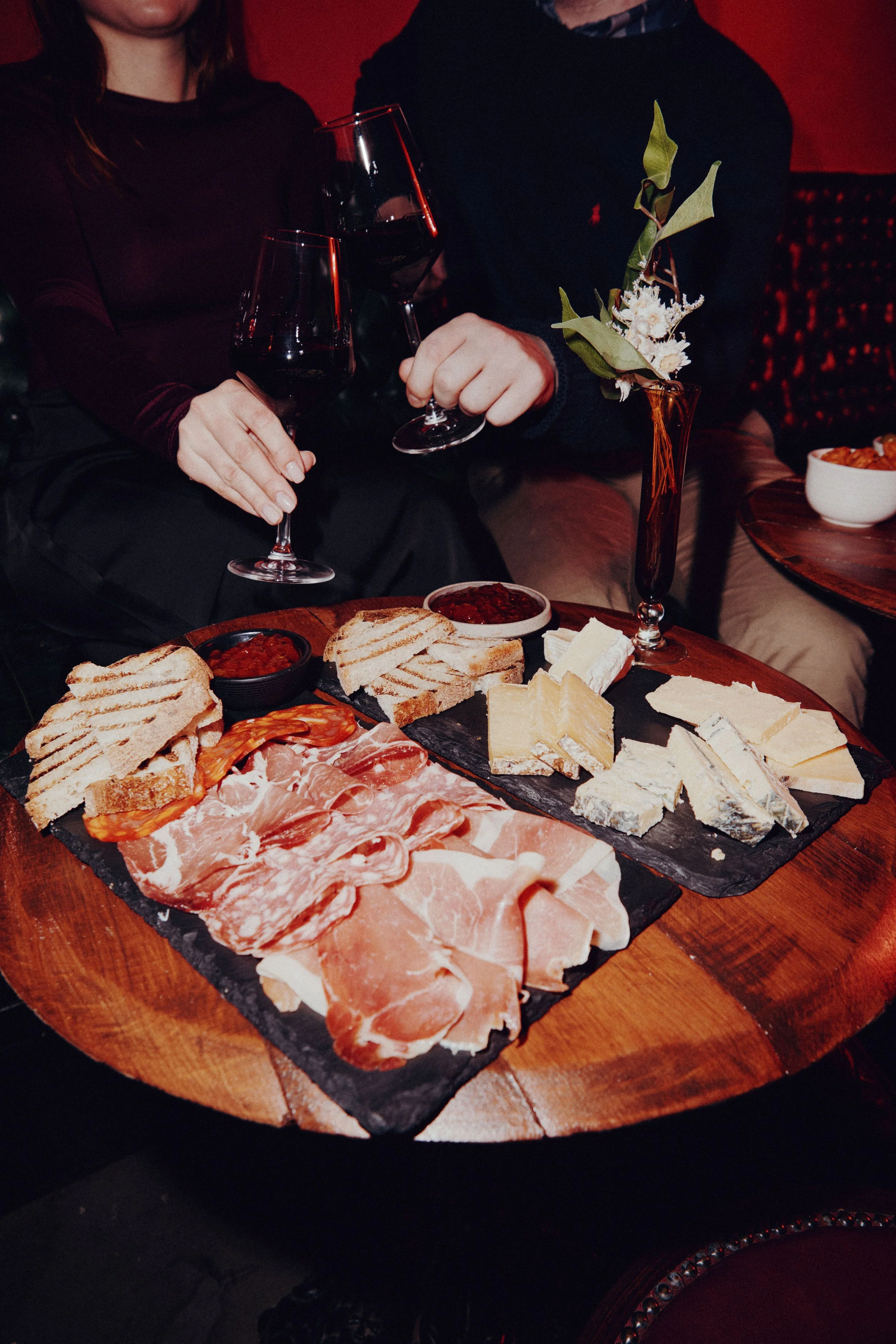 best_wine_spots_shoreditch_london_68winebarandcellar.jpg