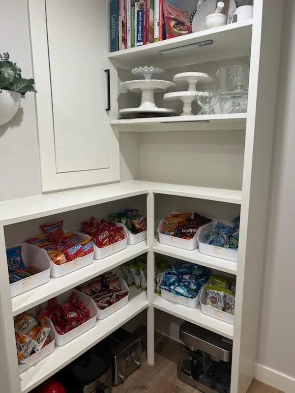 organize.pantry.2.jpg