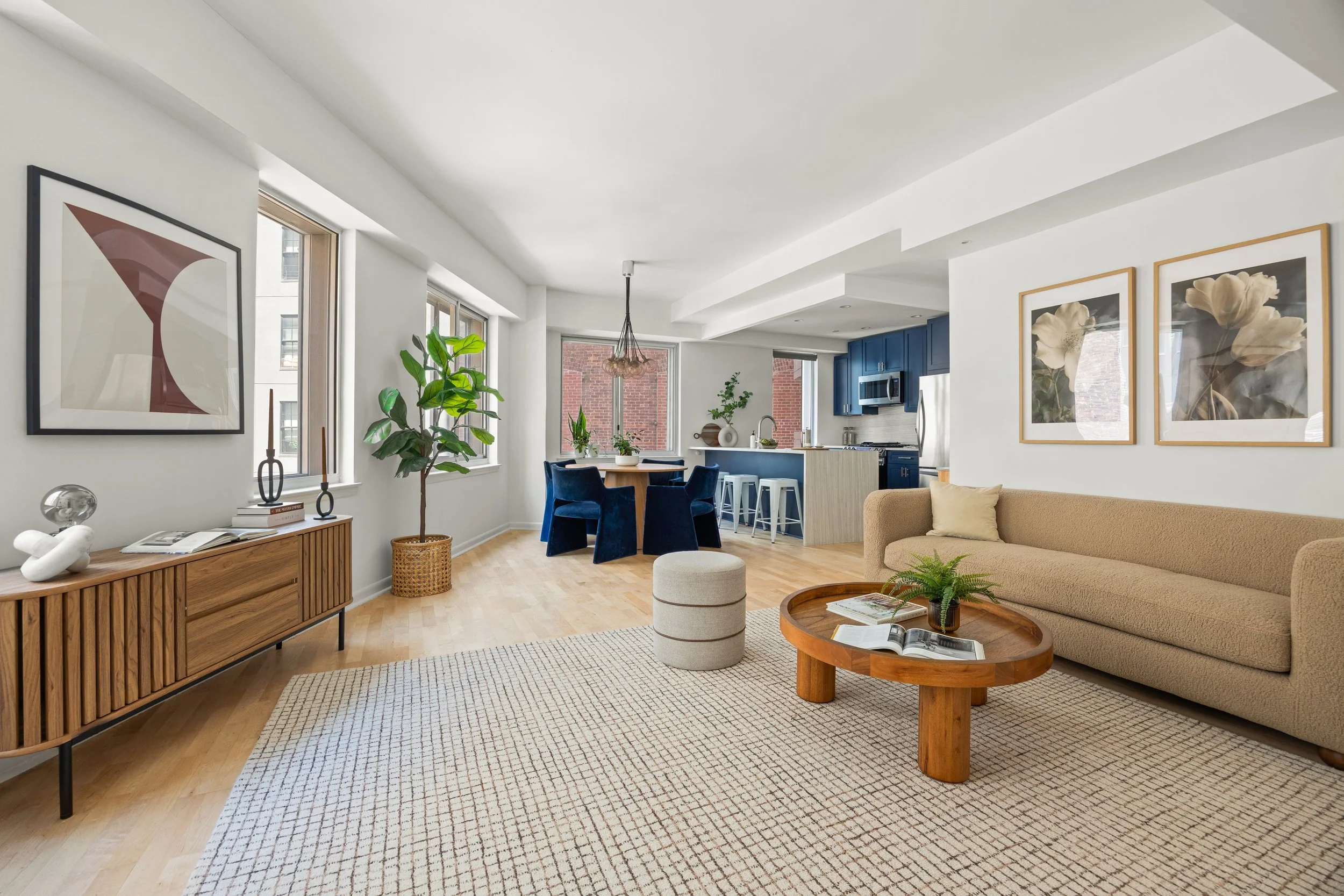  
 133 Water St, #5A  
DUMBO  
2 Beds | 2 Baths 
$1,299,000
 