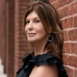 https://www.compass.com/agents/laura-marquardt/