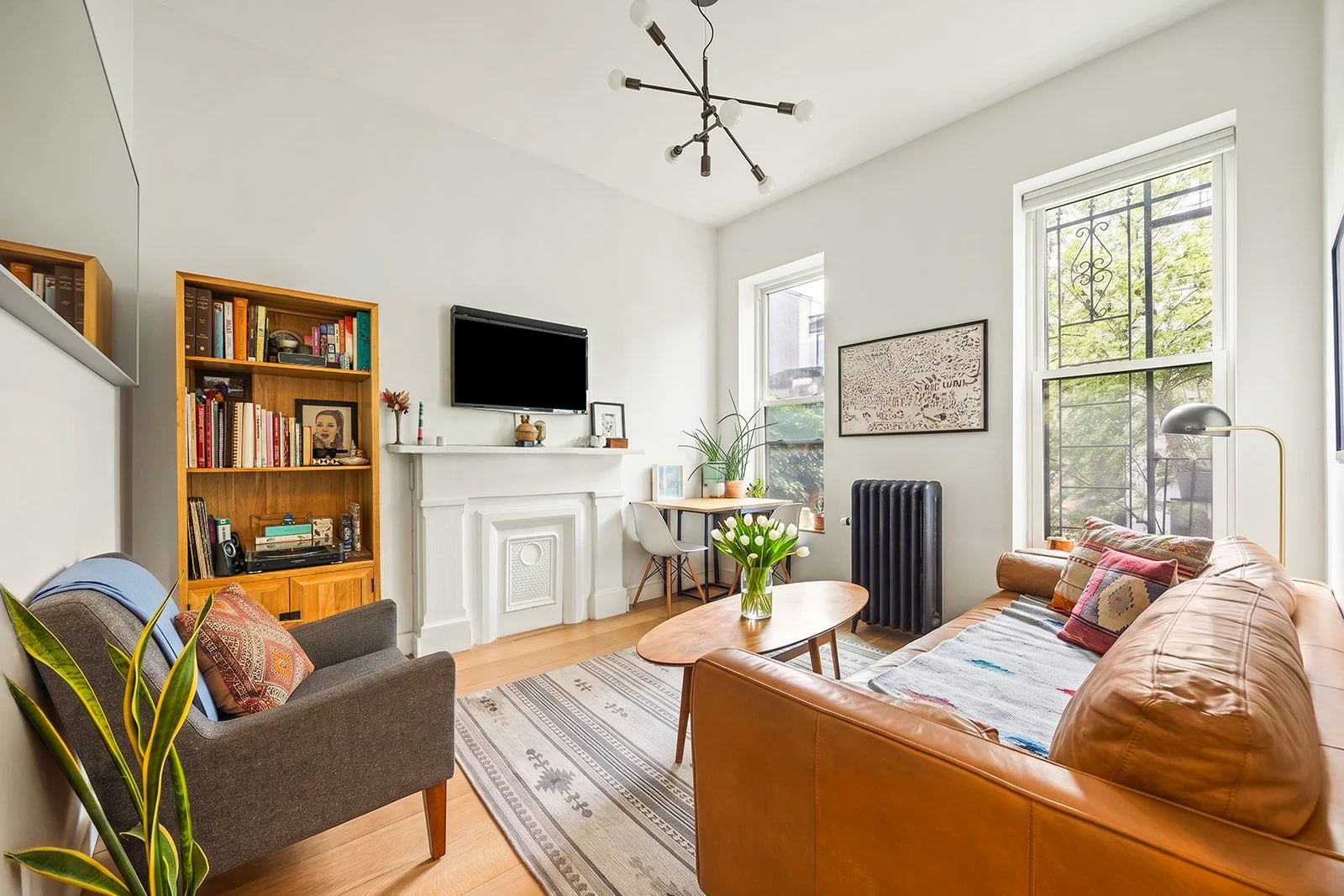  
 252 Greeene Ave, #2B  
Clinton Hill  
2 Beds | 1 Bath 
$929,000
 