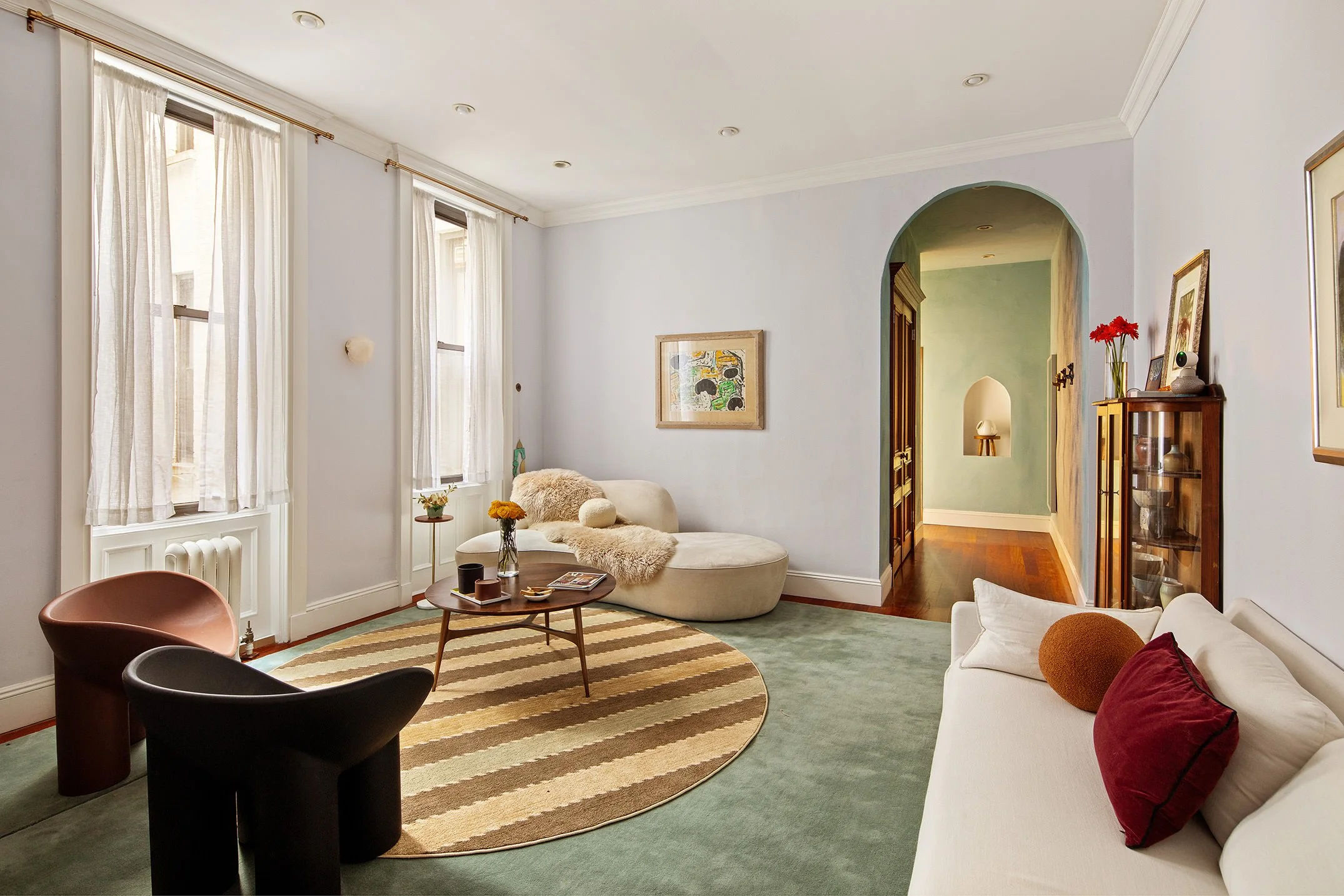  
 39 Remsen St, #2C  
Brooklyn Heights  
2 Beds | 1 Baths 
$1,295,000
 