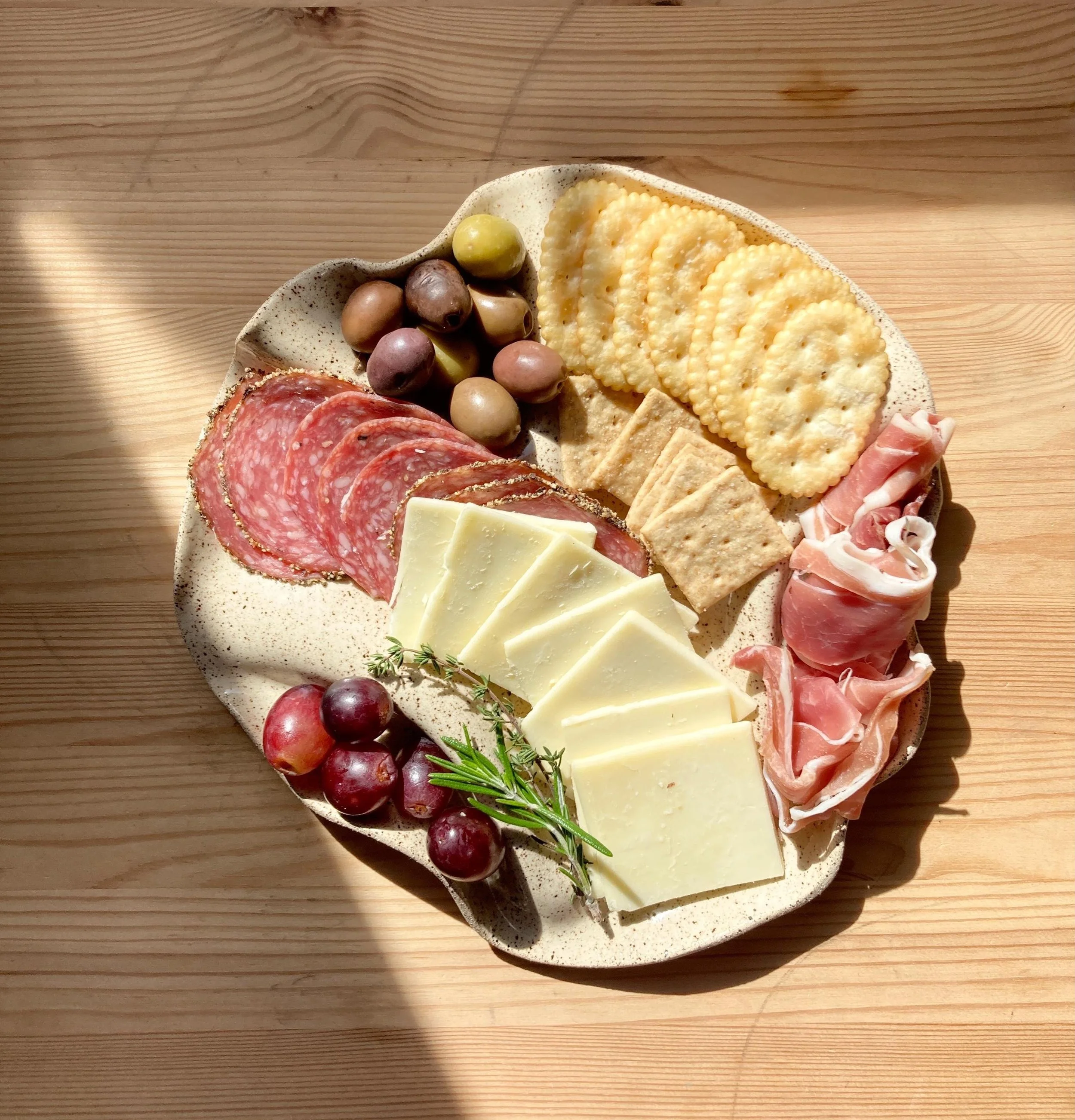 holiday-charcuterie-board-pottery-workshop-frisco-mckinney-tx-handbuilding