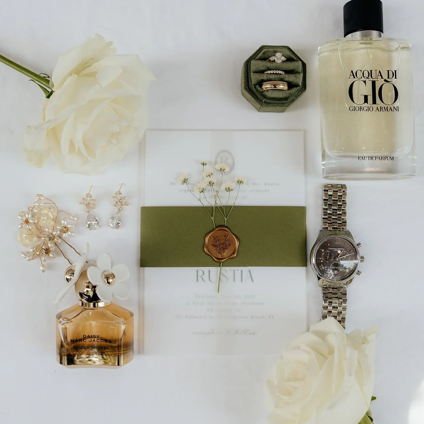 all in the details
.
.
.
🏷️:
Planning + Design: @maggiejaneevents 
Venue: @thegrand721venue 
Catering: @thegrand721venue 
Photo: @graysonashleyphoto 
Video: @grayeastmedia 
Florals: @jacksonvilleflflowermarket @carlstedtsjacksonville 
Linens: @luxep