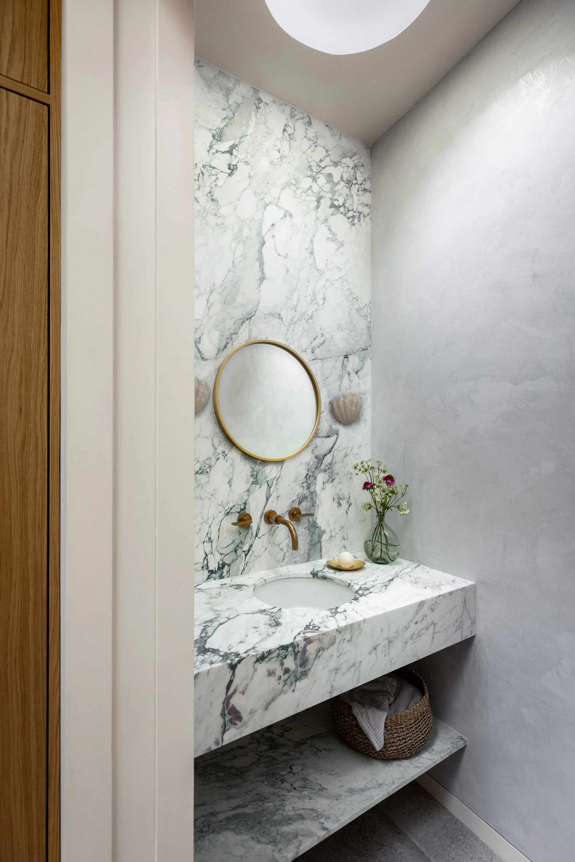 Garrison Foundry Architecture marble slab bath with brass faucet