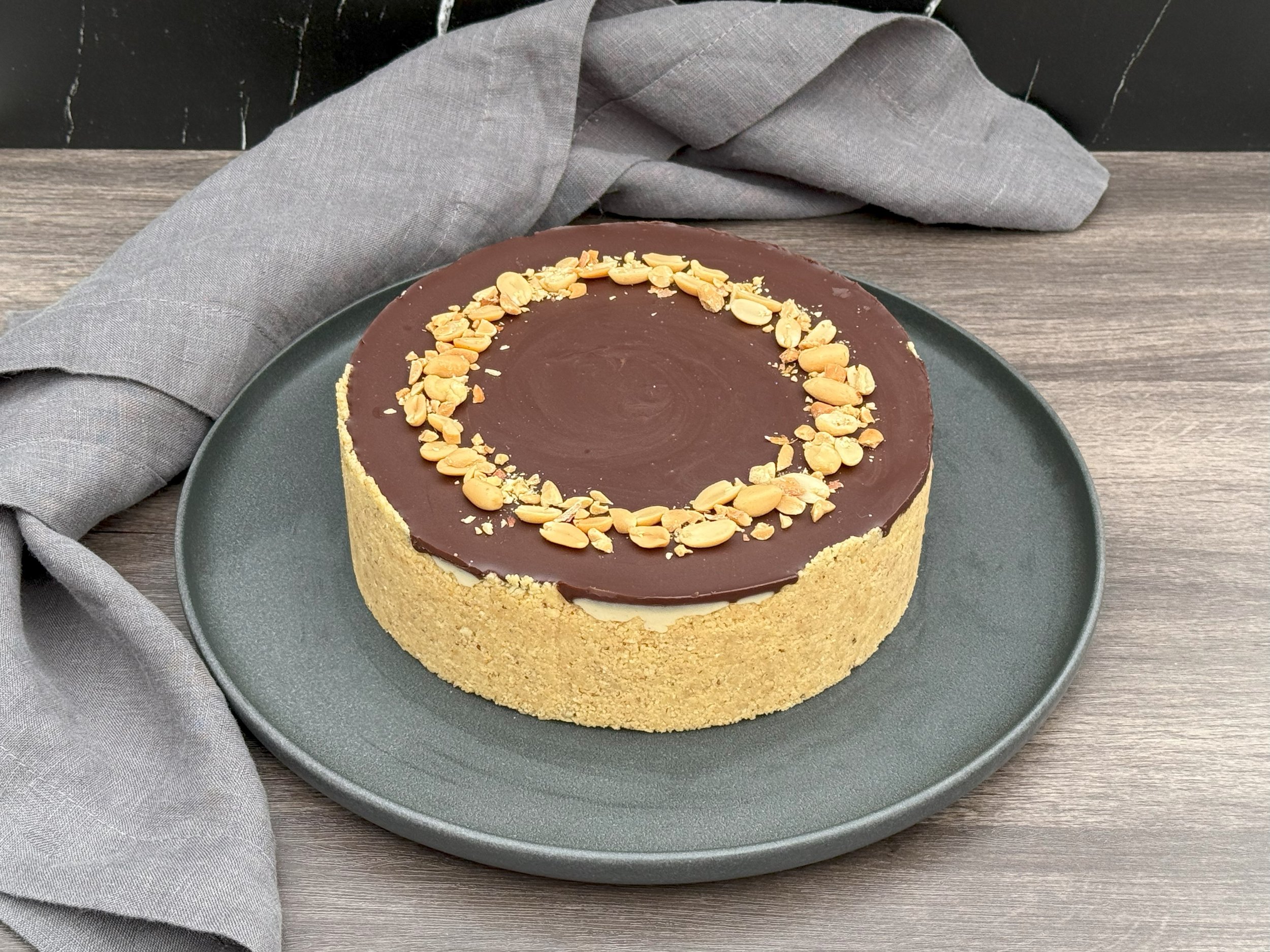 Peanut Butter Chocolate Cheesecake