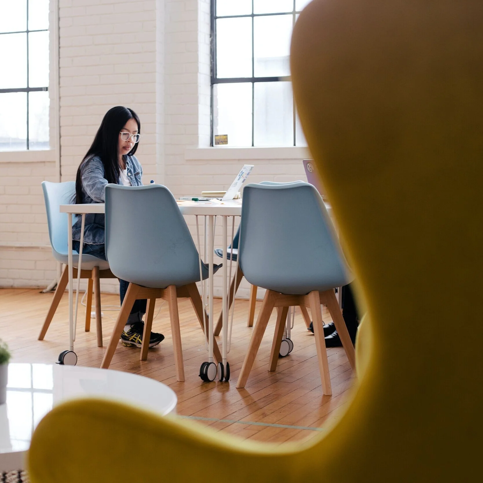 LIVE Webinar: From Barely Surviving to Thriving: Tools and Strategies for Tackling Mental Health Pressure Points at Work