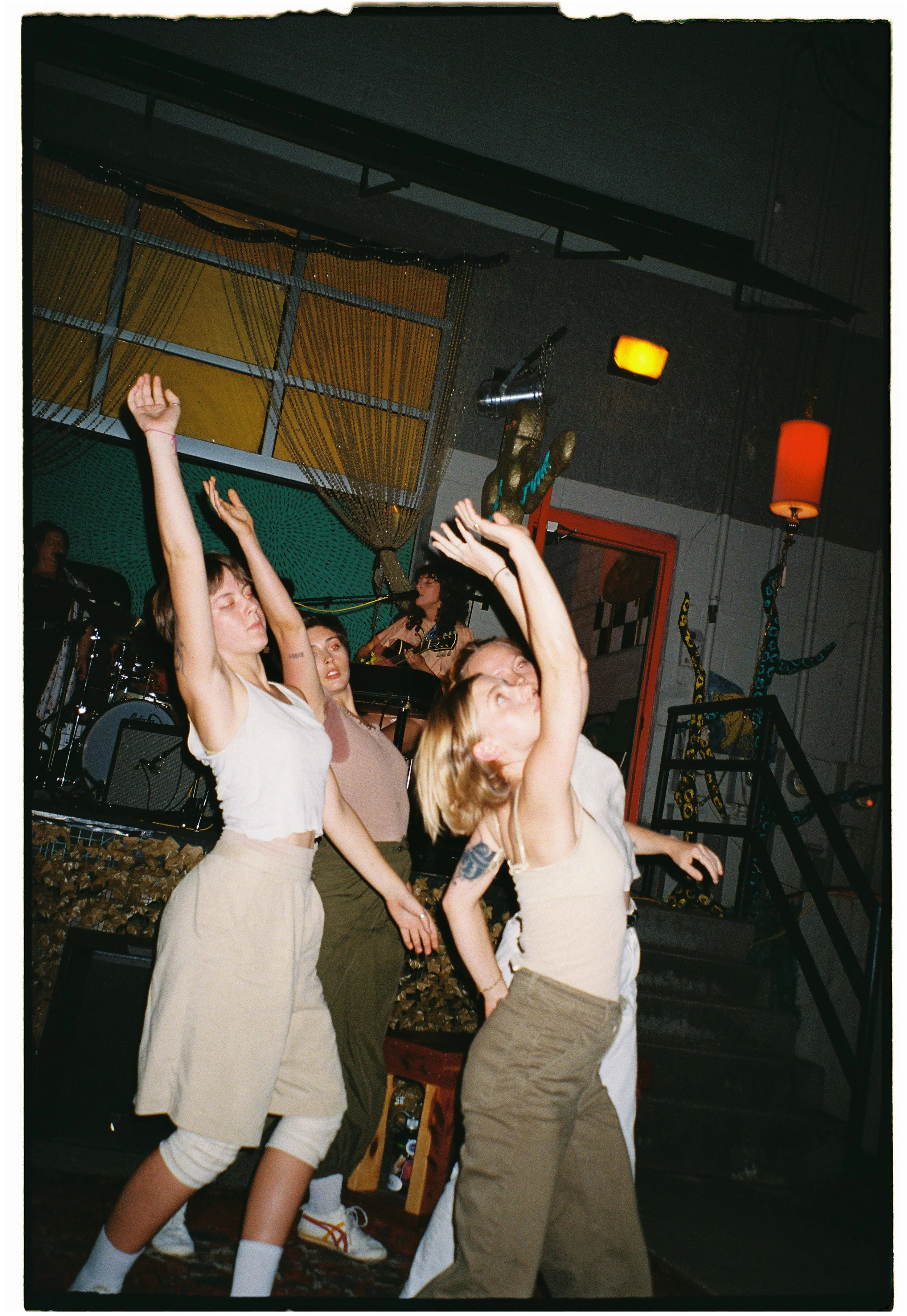 SK_5333_Fuji 400_116491-R1-020-8A.JPEG