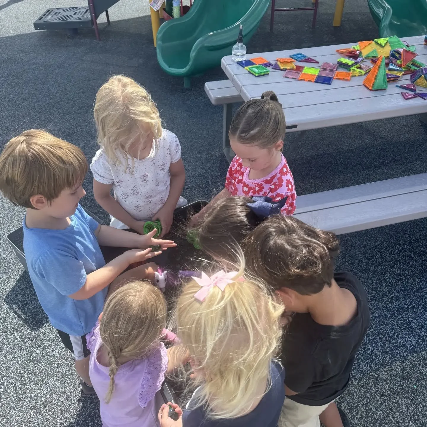 Learning and laughing everyday. Come play with us! 💓🤗🚌🥰
