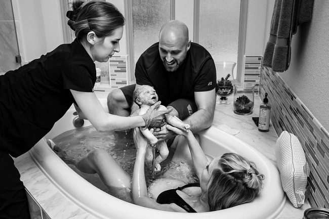 Birth doula near me surrey