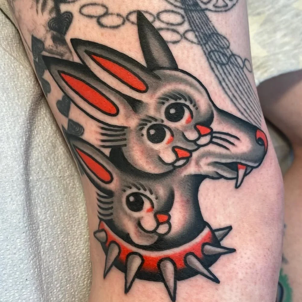 💥recent one by @mikeelmotattoo Mike is booking for September! To book dm, email, call or text, use our booking form or just walk in! @mikeelmotattoo Minneapolis! Catch Mike at @tattoo__spirit  September 27th and 28th! One spot left!
❤️&zwj;🔥247 Wil