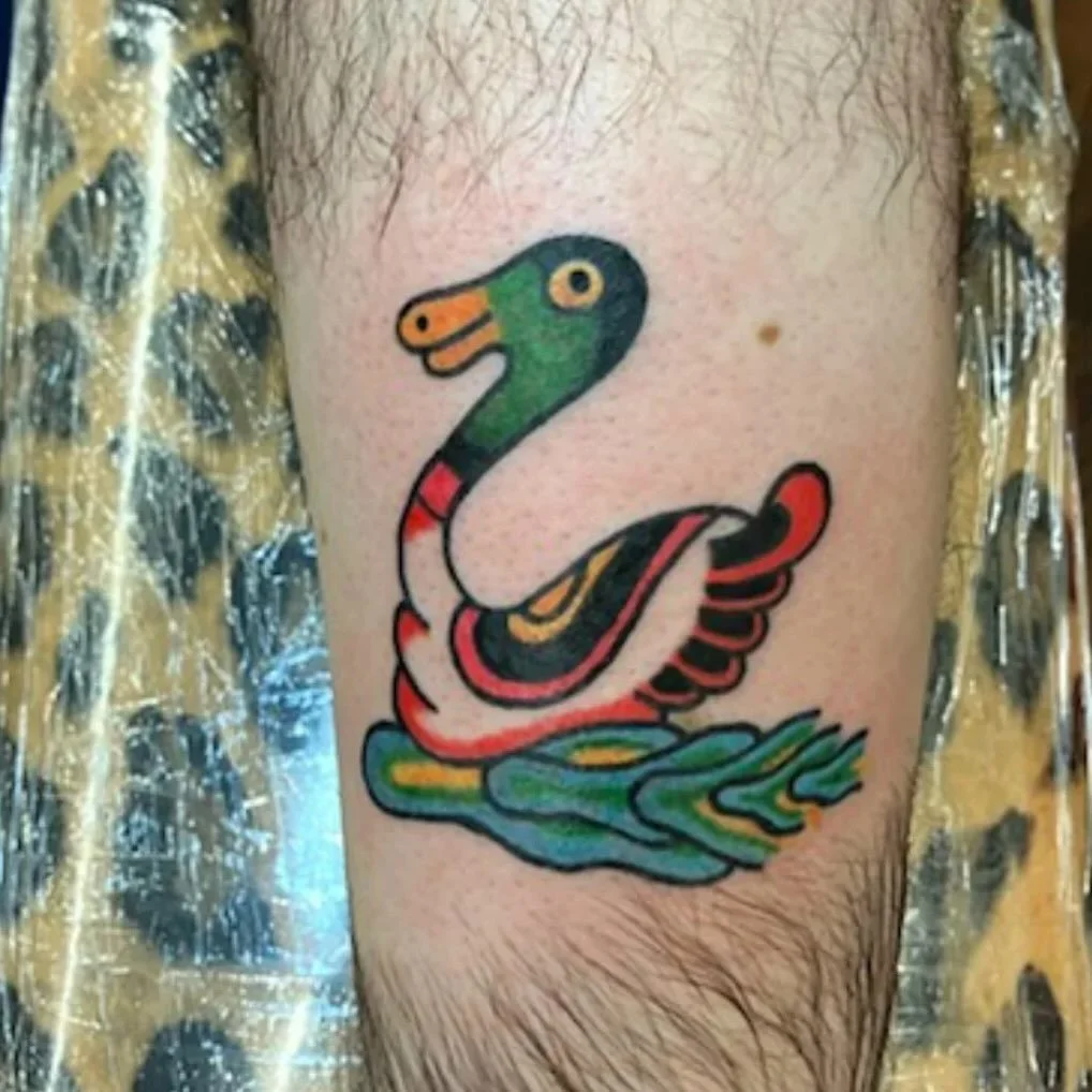 🦆 @_ashleytattoo_  Ashley has limited spots left this month and next so dm to claim one and get some epic and original flash ❣️ 🦆 @_ashleytattoo_ 
❤️&zwj;🔥247 Wilson Avenue Brooklyn NY 
🚗 Lots of free street parking 
🚂J,M,L trains 
🚌B60 B54 bus