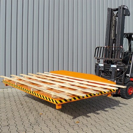 Collection Platform for forklift industrial plate and pallets collection and disposal