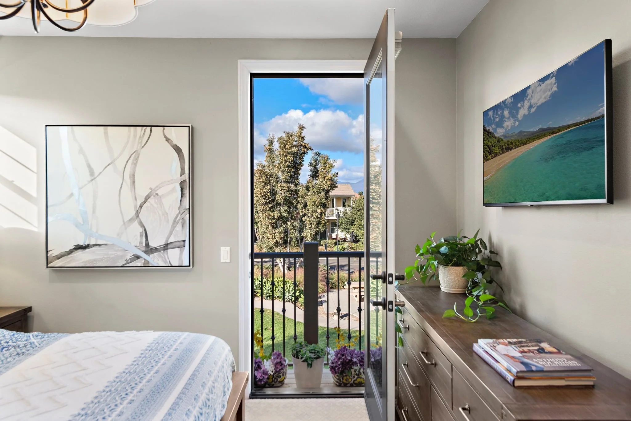 Anthem Highlands bedroom with a view (80023)