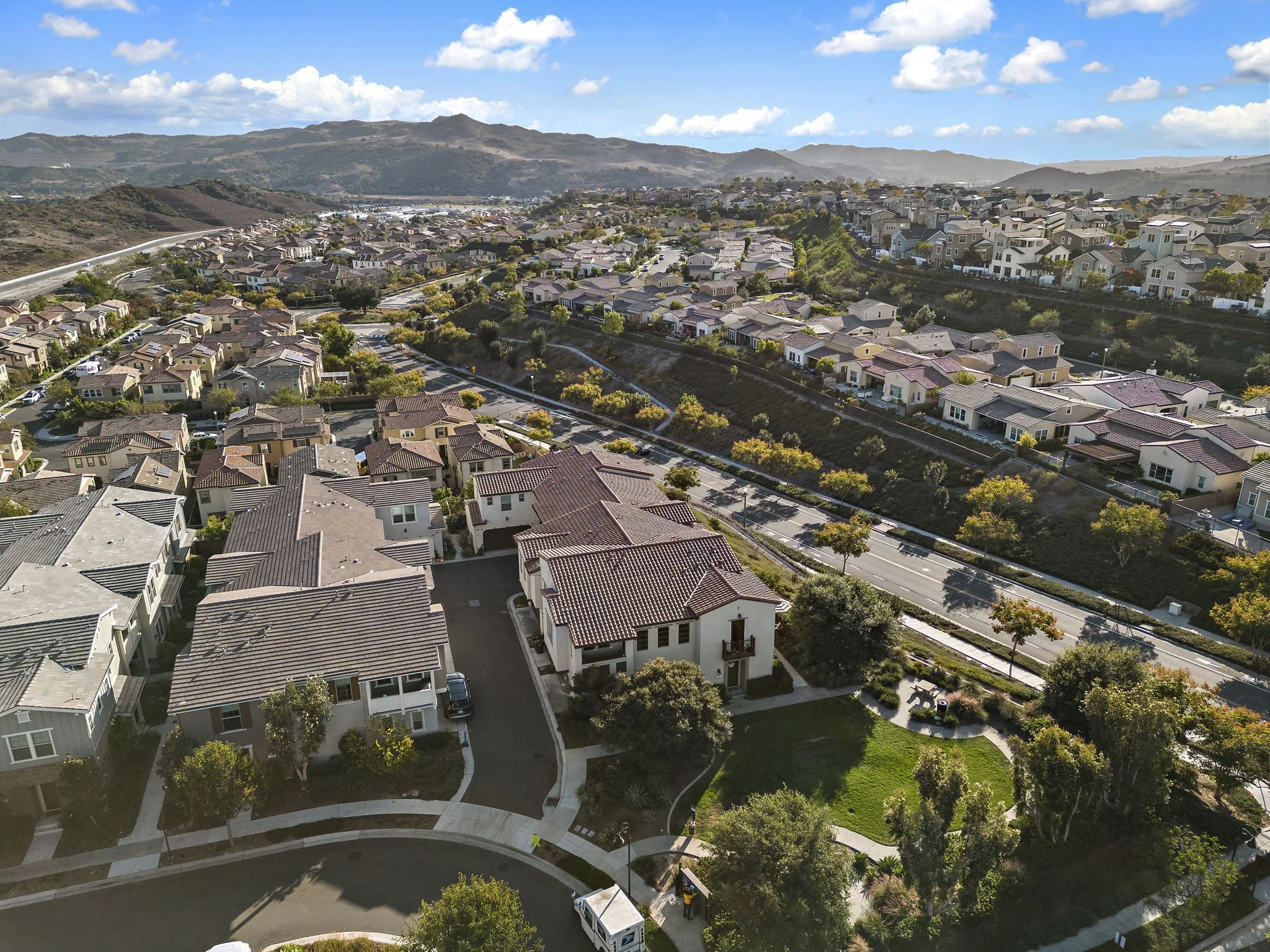 Moving from Los Angeles to Denver: The Complete Playbook