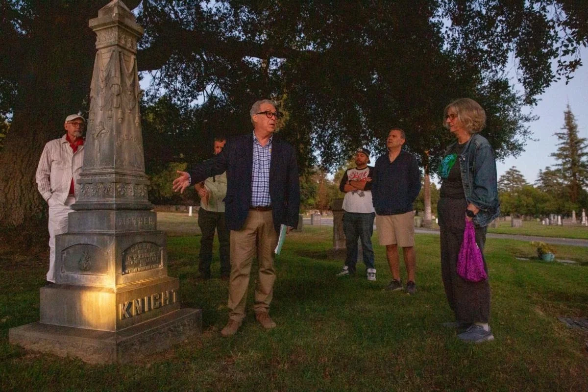 Join or renew your Pasadena Heritage membership by September 30th for a chance to win two tickets to Craftsman Week&rsquo;s sold-out &ldquo;A Night Among the Monuments: Mountain View Cemetery Tour&rdquo; on October 15th!

Your membership is more than