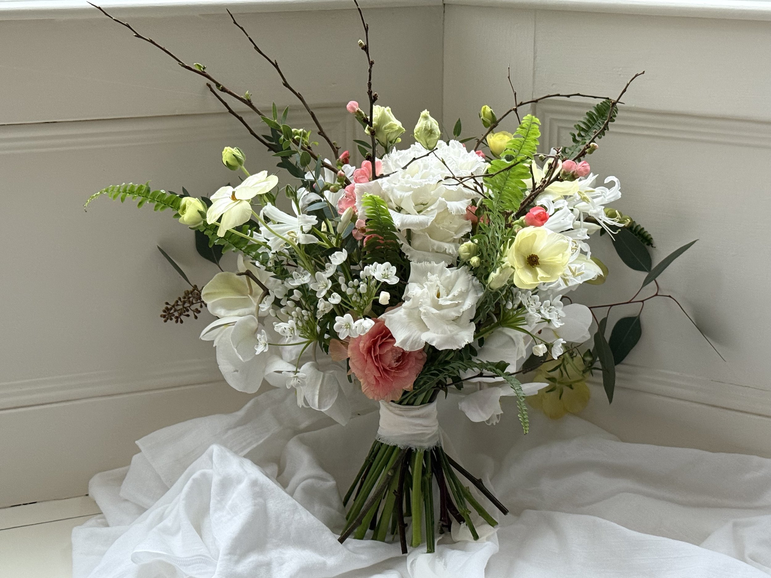 Joyous spring flowers for the bride