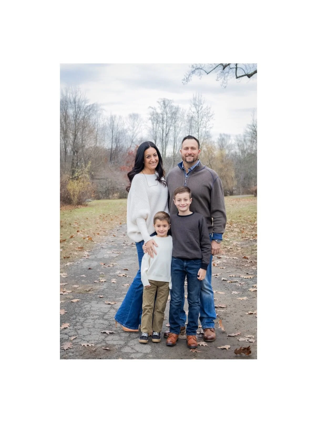 Family Session &mdash; November 2025

#familyportraits #familyphotography #familyphotographer #familylove #portraitphotography