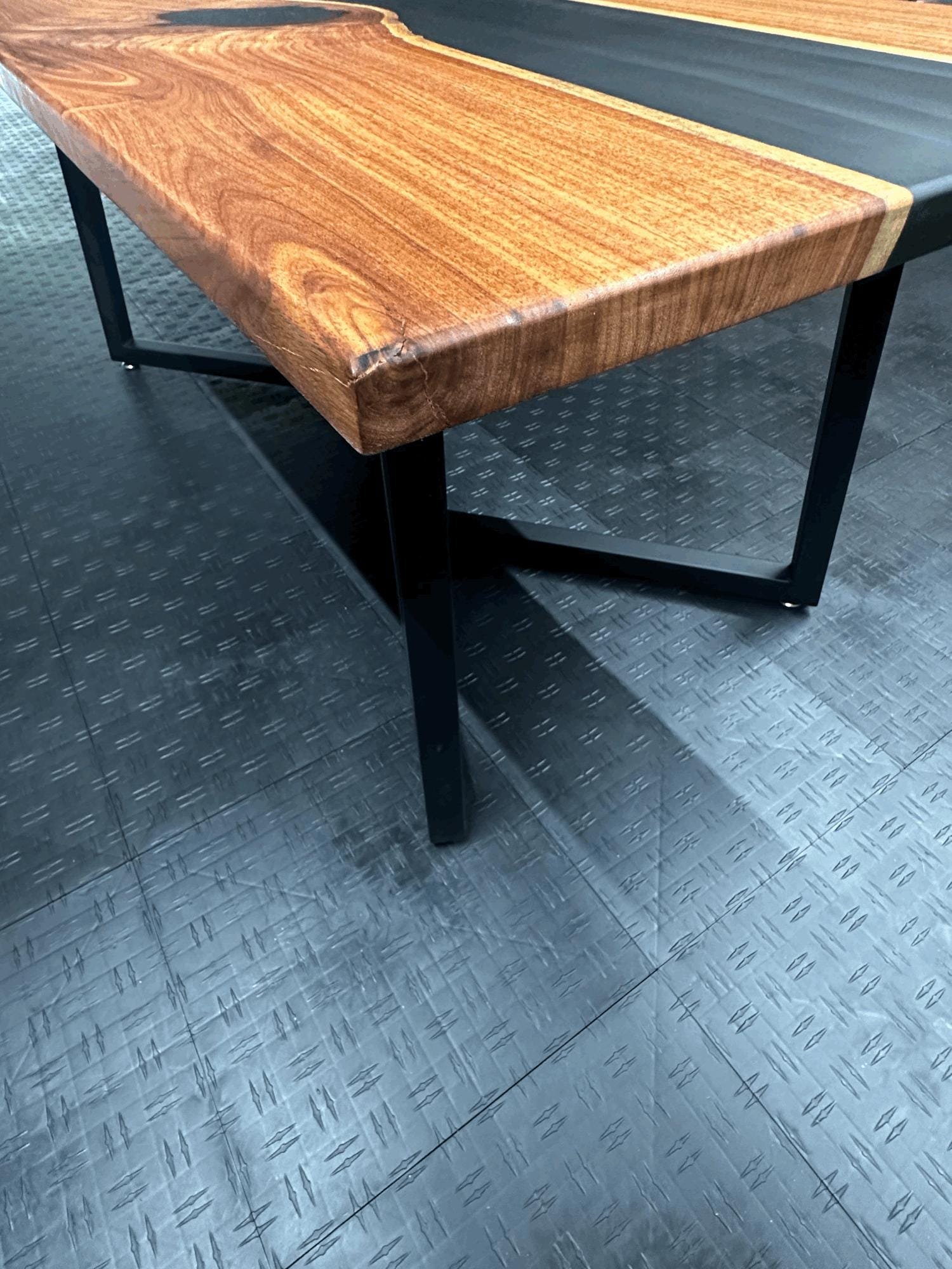 https://i.etsystatic.com/44904268/r/il/27b4de/6201301784/il_fullxfull.6201301784_p3rg.jpg