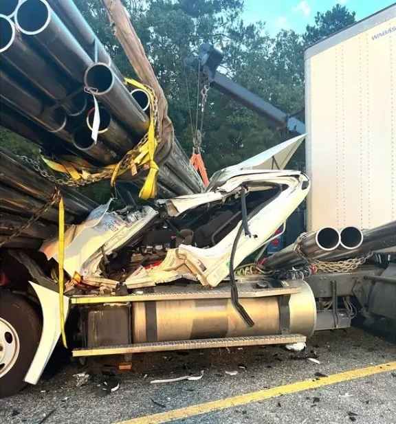 Two 18-Wheelers Collide on US-59 South of Diboll After Illegal U-Turn
