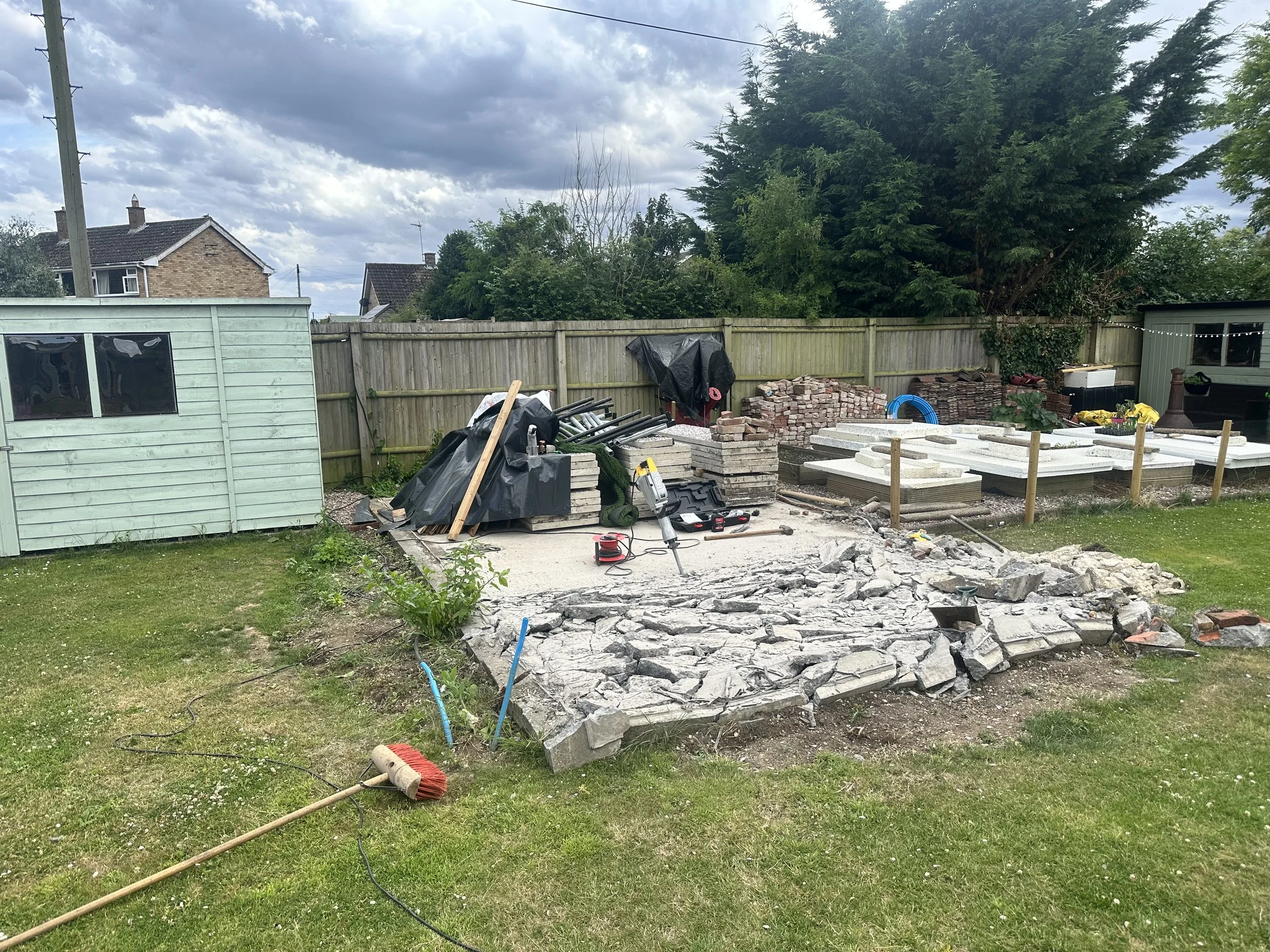 Outdoor_Entertainment_ (3).jpeg