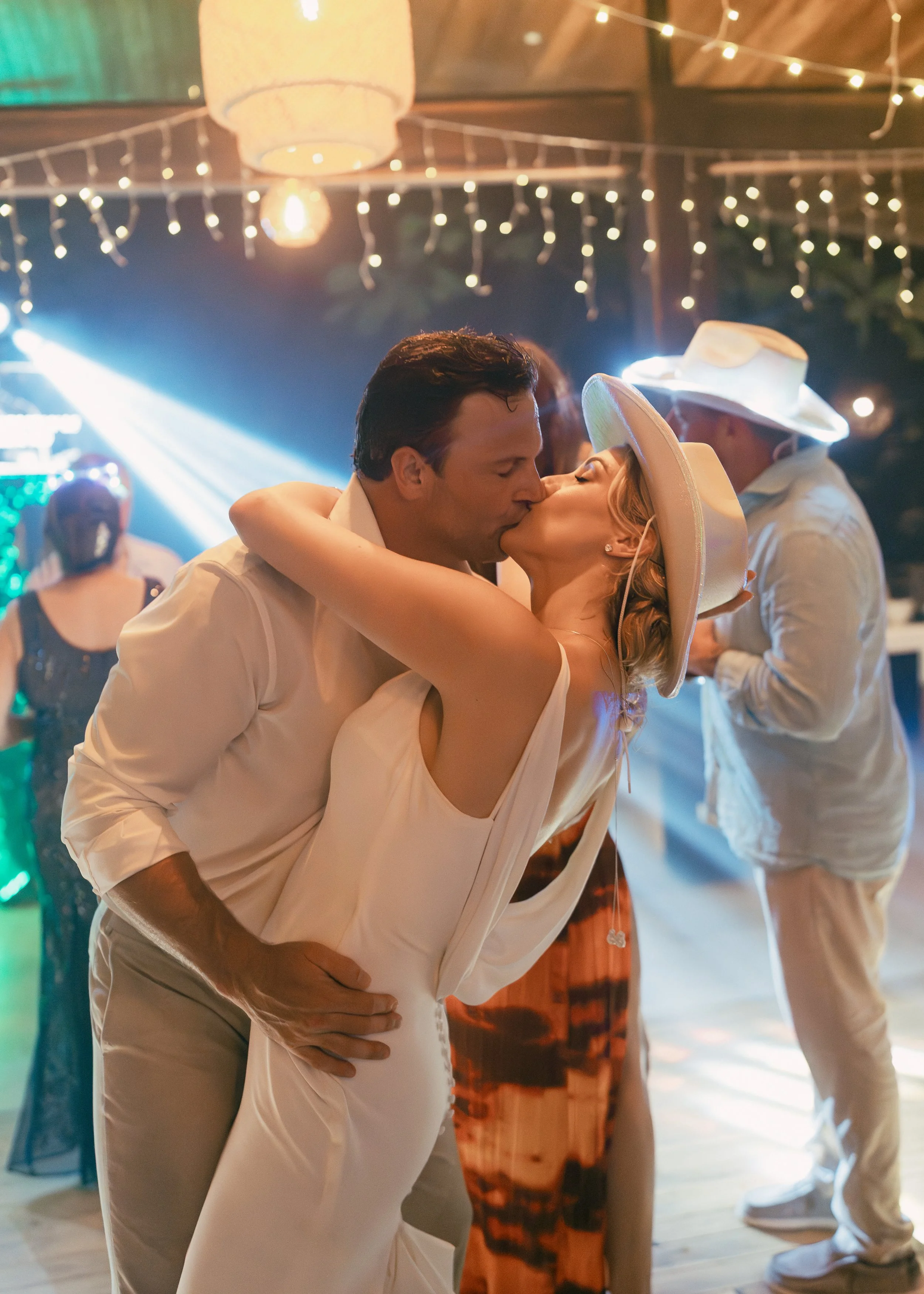 Cala Luna Tamarindo Langosta Guanacaste Destination Wedding 